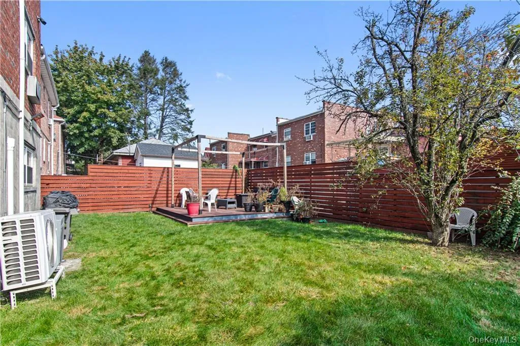 4024 Monticello Avenue, New York, NY, 1 Bedroom Bedrooms, 4 Rooms Rooms,1 BathroomBathrooms,Residential Lease,For Rent,Monticello,0,979839 4024 Monticello Avenue, New York, NY, 1 Bedroom Bedrooms, 4 Rooms Rooms,1 BathroomBathrooms,Residential Lease,For Rent,Monticello,0,979839
