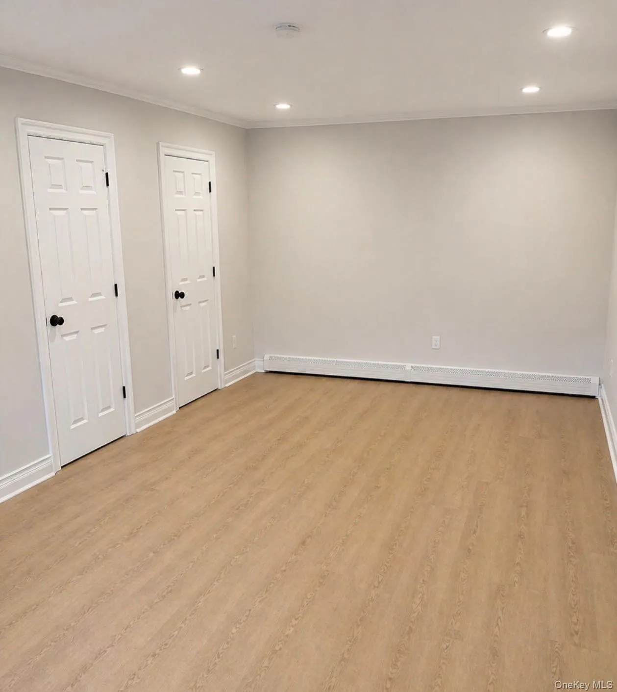 4024 Monticello Avenue, New York, NY, 1 Bedroom Bedrooms, 4 Rooms Rooms,1 BathroomBathrooms,Residential Lease,For Rent,Monticello,0,979839 4024 Monticello Avenue, New York, NY, 1 Bedroom Bedrooms, 4 Rooms Rooms,1 BathroomBathrooms,Residential Lease,For Rent,Monticello,0,979839