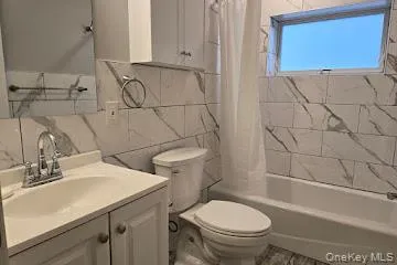 Just renovated full bath Just renovated full bath