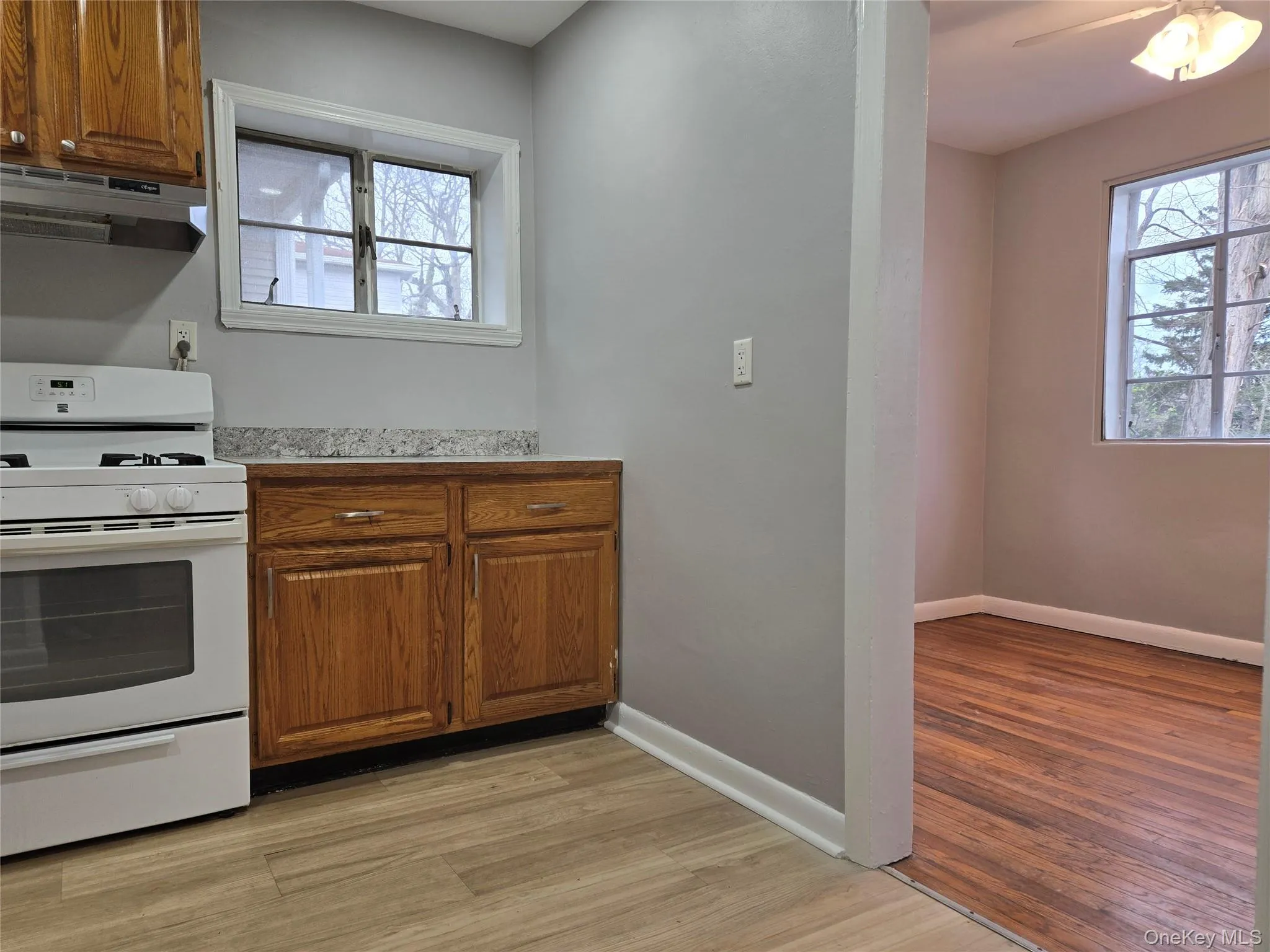 85 Front Street, Orangetown, NY, 2 Bedrooms Bedrooms, 4 Rooms Rooms,1 BathroomBathrooms,Residential Lease,For Rent,Front,0,979842 85 Front Street, Orangetown, NY, 2 Bedrooms Bedrooms, 4 Rooms Rooms,1 BathroomBathrooms,Residential Lease,For Rent,Front,0,979842