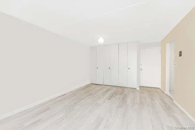 1155 Warburton Avenue, Yonkers, NY, 1 Bedroom Bedrooms, 3 Rooms Rooms,1 BathroomBathrooms,Residential Lease,For Rent,Warburton,0,979844 1155 Warburton Avenue, Yonkers, NY, 1 Bedroom Bedrooms, 3 Rooms Rooms,1 BathroomBathrooms,Residential Lease,For Rent,Warburton,0,979844