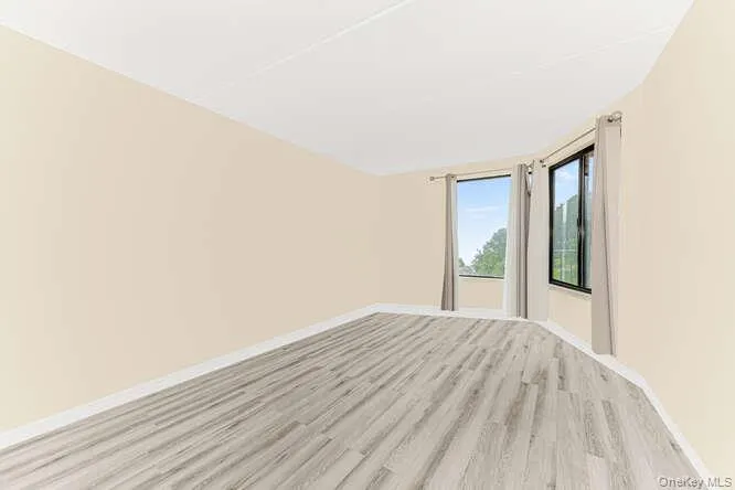 1155 Warburton Avenue, Yonkers, NY, 1 Bedroom Bedrooms, 3 Rooms Rooms,1 BathroomBathrooms,Residential Lease,For Rent,Warburton,0,979844 1155 Warburton Avenue, Yonkers, NY, 1 Bedroom Bedrooms, 3 Rooms Rooms,1 BathroomBathrooms,Residential Lease,For Rent,Warburton,0,979844