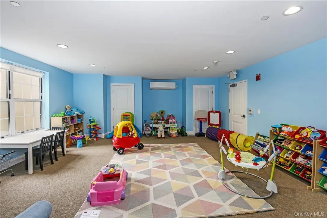 Children's play room Children's play room