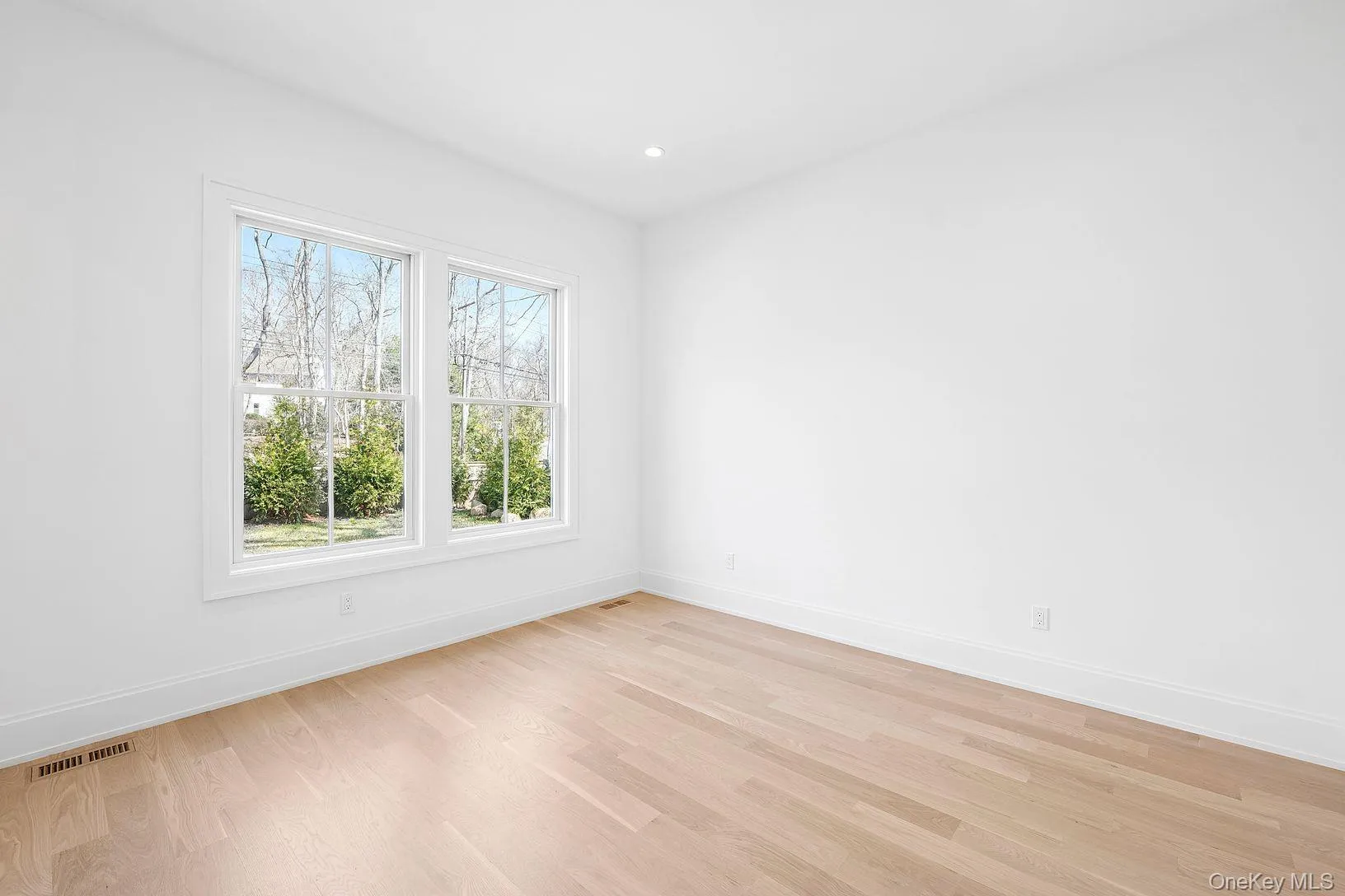 278 Hampton Street, East Hampton, NY, 6 Bedrooms Bedrooms, 10 Rooms Rooms,6 BathroomsBathrooms,Residential,For Rent,Hampton,0,979851 278 Hampton Street, East Hampton, NY, 6 Bedrooms Bedrooms, 10 Rooms Rooms,6 BathroomsBathrooms,Residential,For Rent,Hampton,0,979851