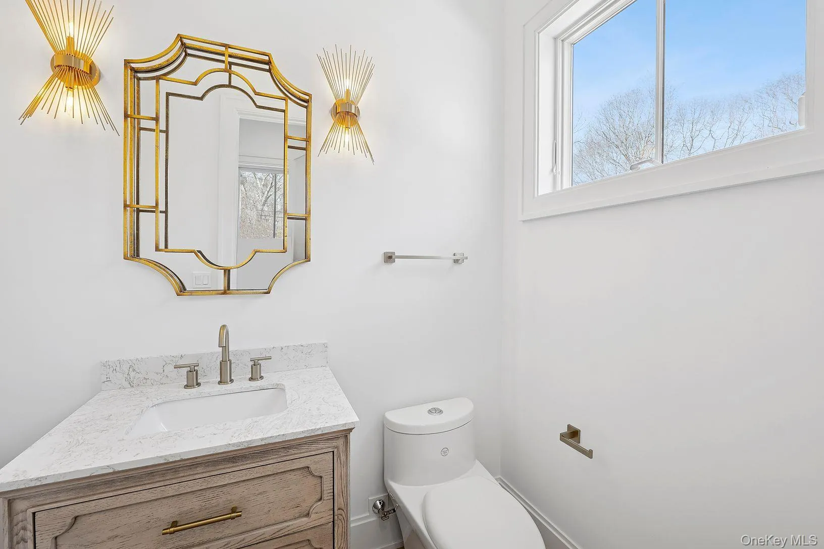 278 Hampton Street, East Hampton, NY, 6 Bedrooms Bedrooms, 10 Rooms Rooms,6 BathroomsBathrooms,Residential,For Rent,Hampton,0,979851 278 Hampton Street, East Hampton, NY, 6 Bedrooms Bedrooms, 10 Rooms Rooms,6 BathroomsBathrooms,Residential,For Rent,Hampton,0,979851
