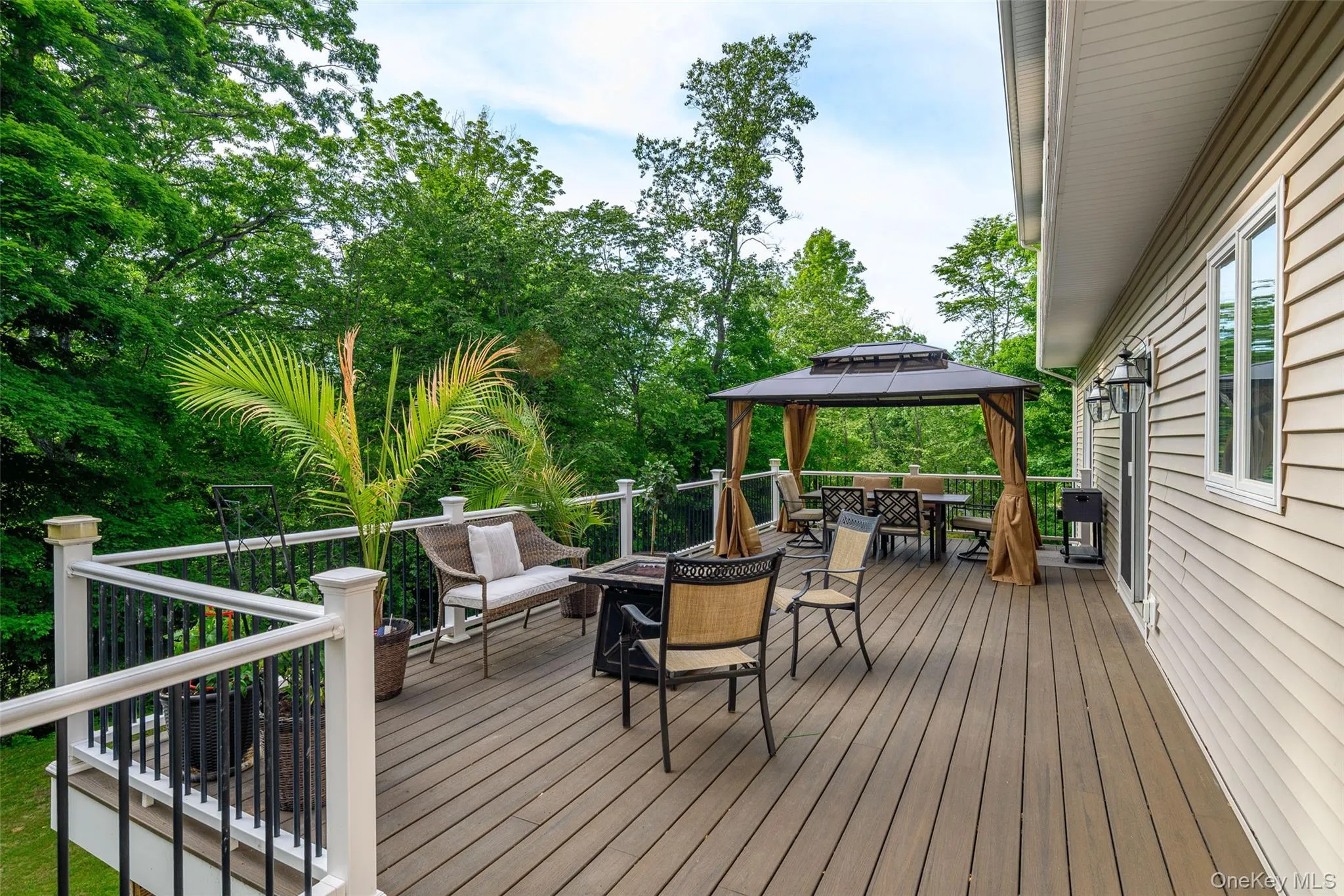 17 Weldon Woods Connecticut Road, New Fairfield, CT, 4 Bedrooms Bedrooms, 10 Rooms Rooms,3 BathroomsBathrooms,Residential,For Rent,Weldon Woods Connecticut,0,979871 17 Weldon Woods Connecticut Road, New Fairfield, CT, 4 Bedrooms Bedrooms, 10 Rooms Rooms,3 BathroomsBathrooms,Residential,For Rent,Weldon Woods Connecticut,0,979871