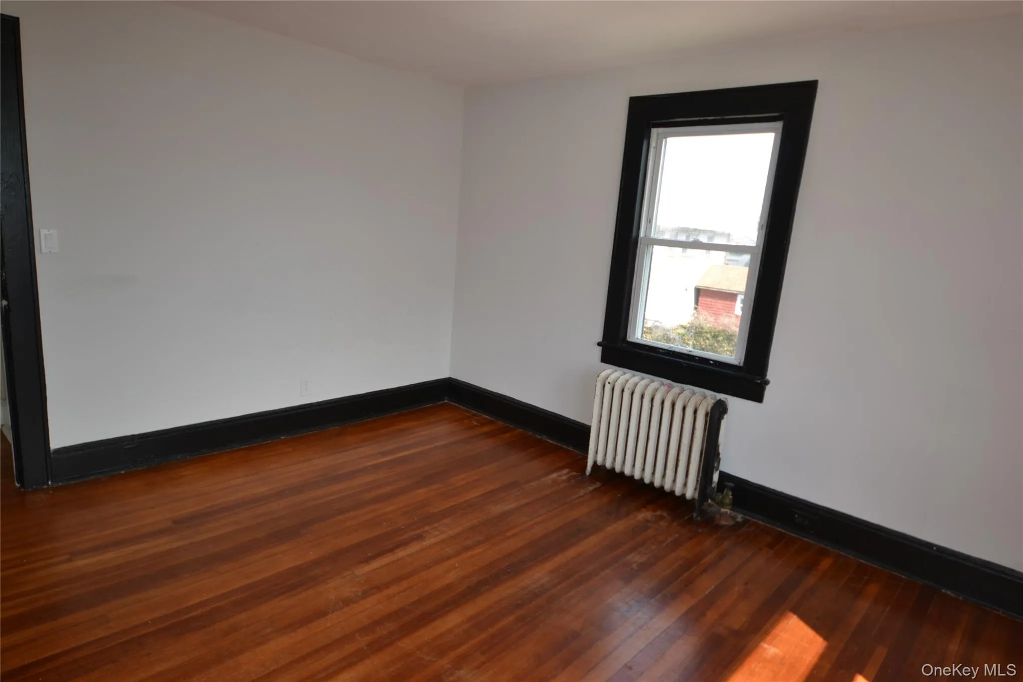 181 Forest Avenue, Hempstead, NY, 3 Bedrooms Bedrooms, 7 Rooms Rooms,2 BathroomsBathrooms,Residential Lease,For Rent,Forest,0,979874 181 Forest Avenue, Hempstead, NY, 3 Bedrooms Bedrooms, 7 Rooms Rooms,2 BathroomsBathrooms,Residential Lease,For Rent,Forest,0,979874