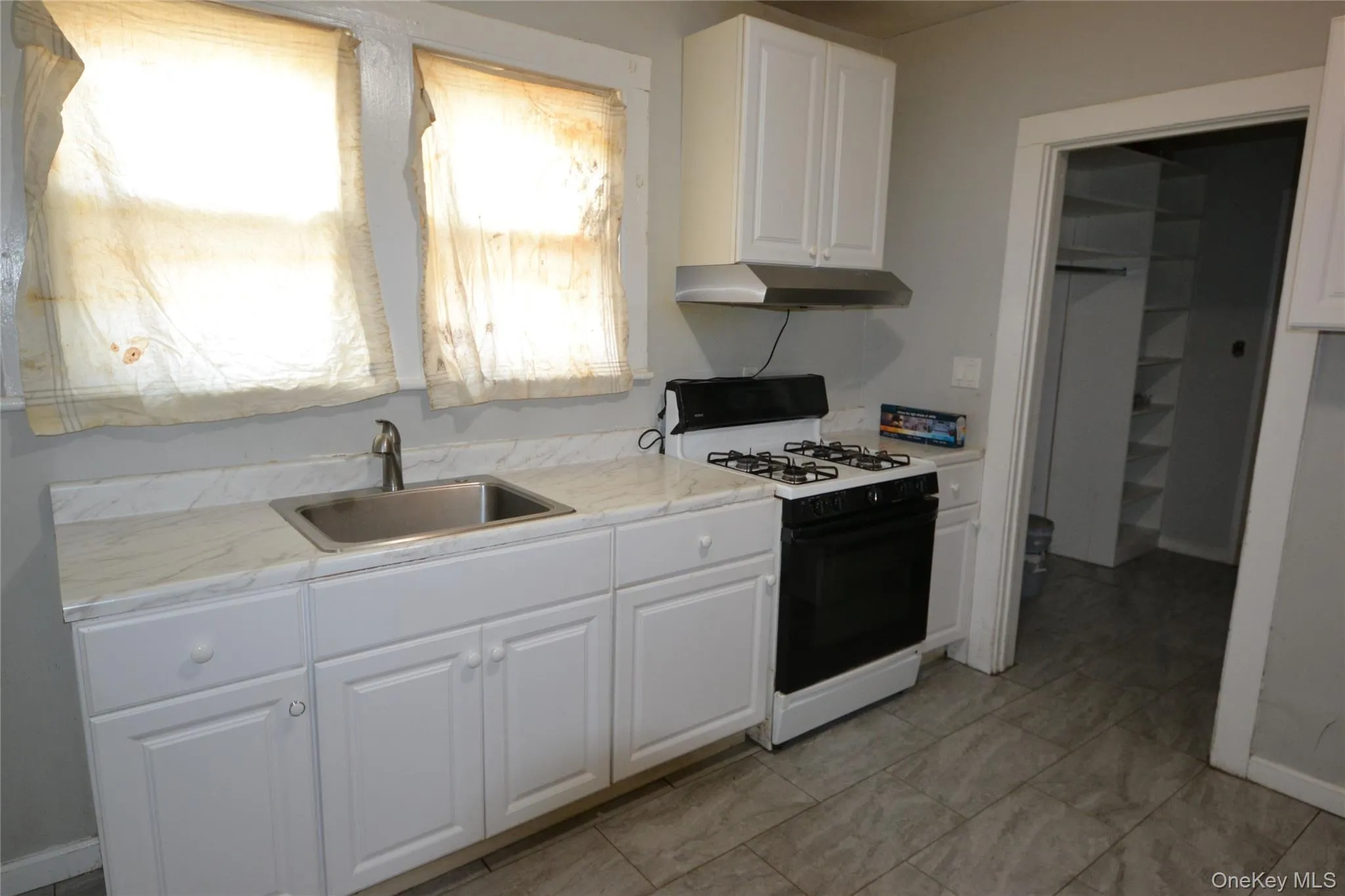 181 Forest Avenue, Hempstead, NY, 3 Bedrooms Bedrooms, 7 Rooms Rooms,2 BathroomsBathrooms,Residential Lease,For Rent,Forest,0,979874 181 Forest Avenue, Hempstead, NY, 3 Bedrooms Bedrooms, 7 Rooms Rooms,2 BathroomsBathrooms,Residential Lease,For Rent,Forest,0,979874