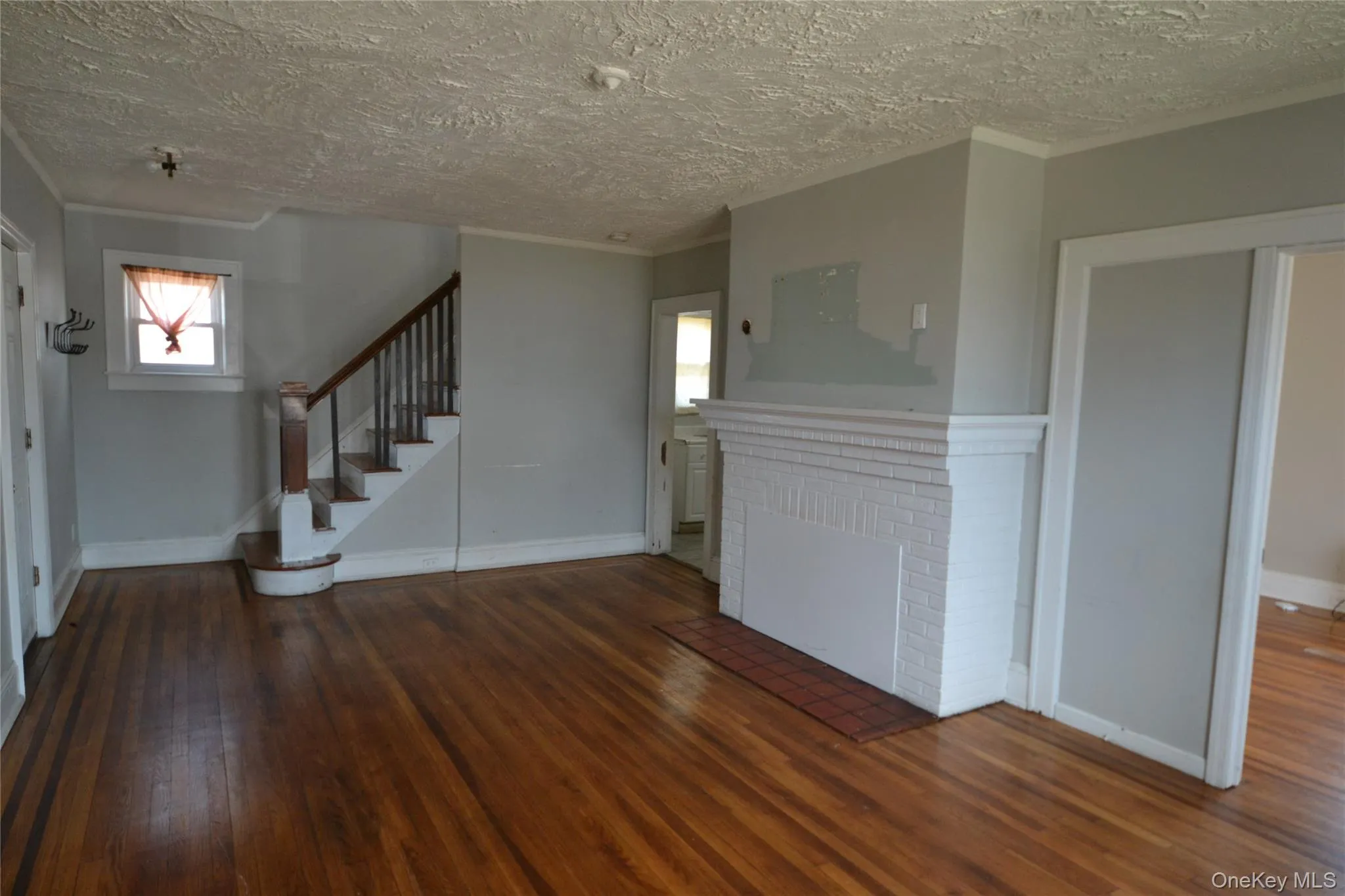 181 Forest Avenue, Hempstead, NY, 3 Bedrooms Bedrooms, 7 Rooms Rooms,2 BathroomsBathrooms,Residential Lease,For Rent,Forest,0,979874 181 Forest Avenue, Hempstead, NY, 3 Bedrooms Bedrooms, 7 Rooms Rooms,2 BathroomsBathrooms,Residential Lease,For Rent,Forest,0,979874