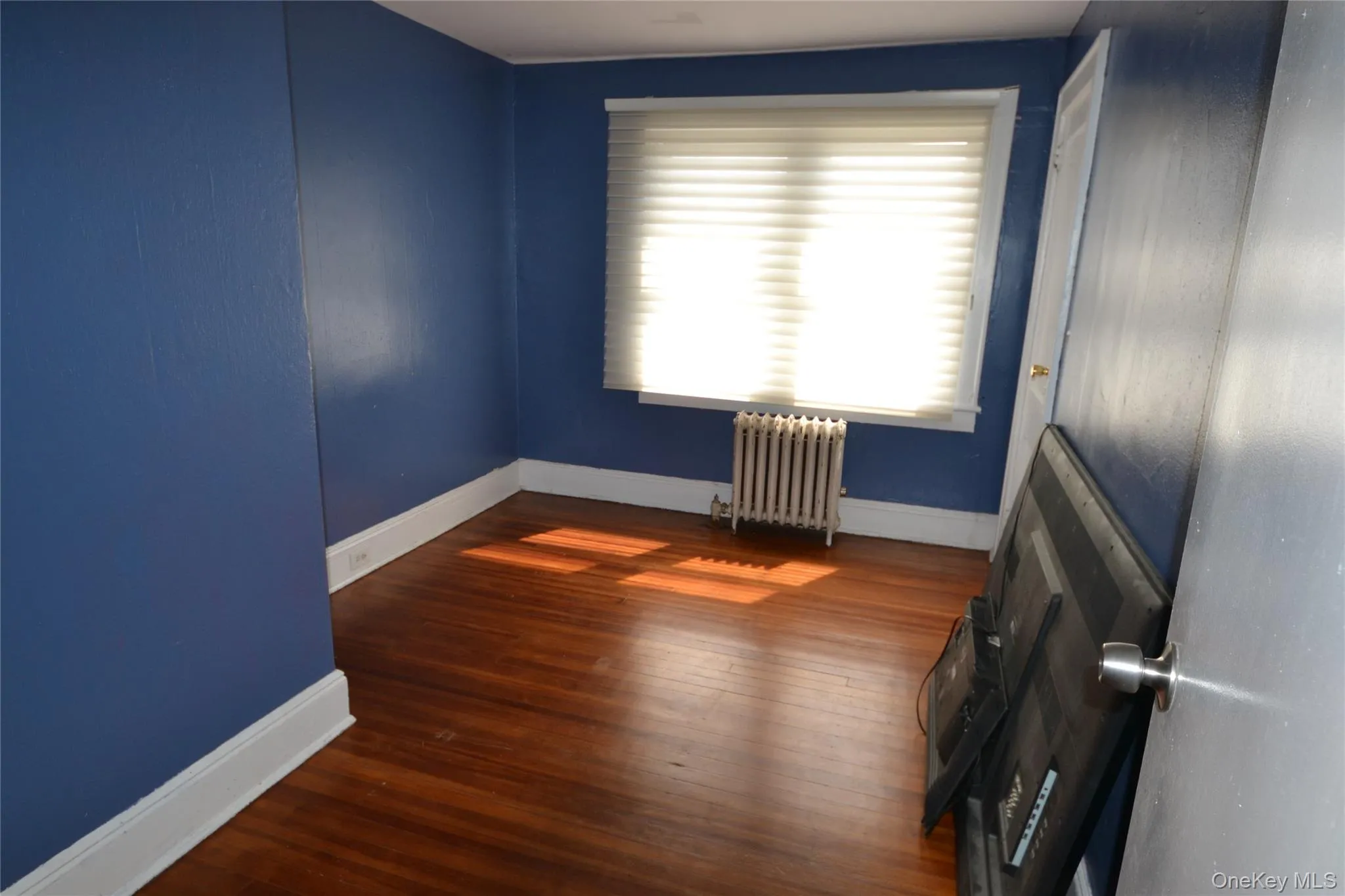 181 Forest Avenue, Hempstead, NY, 3 Bedrooms Bedrooms, 7 Rooms Rooms,2 BathroomsBathrooms,Residential Lease,For Rent,Forest,0,979874 181 Forest Avenue, Hempstead, NY, 3 Bedrooms Bedrooms, 7 Rooms Rooms,2 BathroomsBathrooms,Residential Lease,For Rent,Forest,0,979874