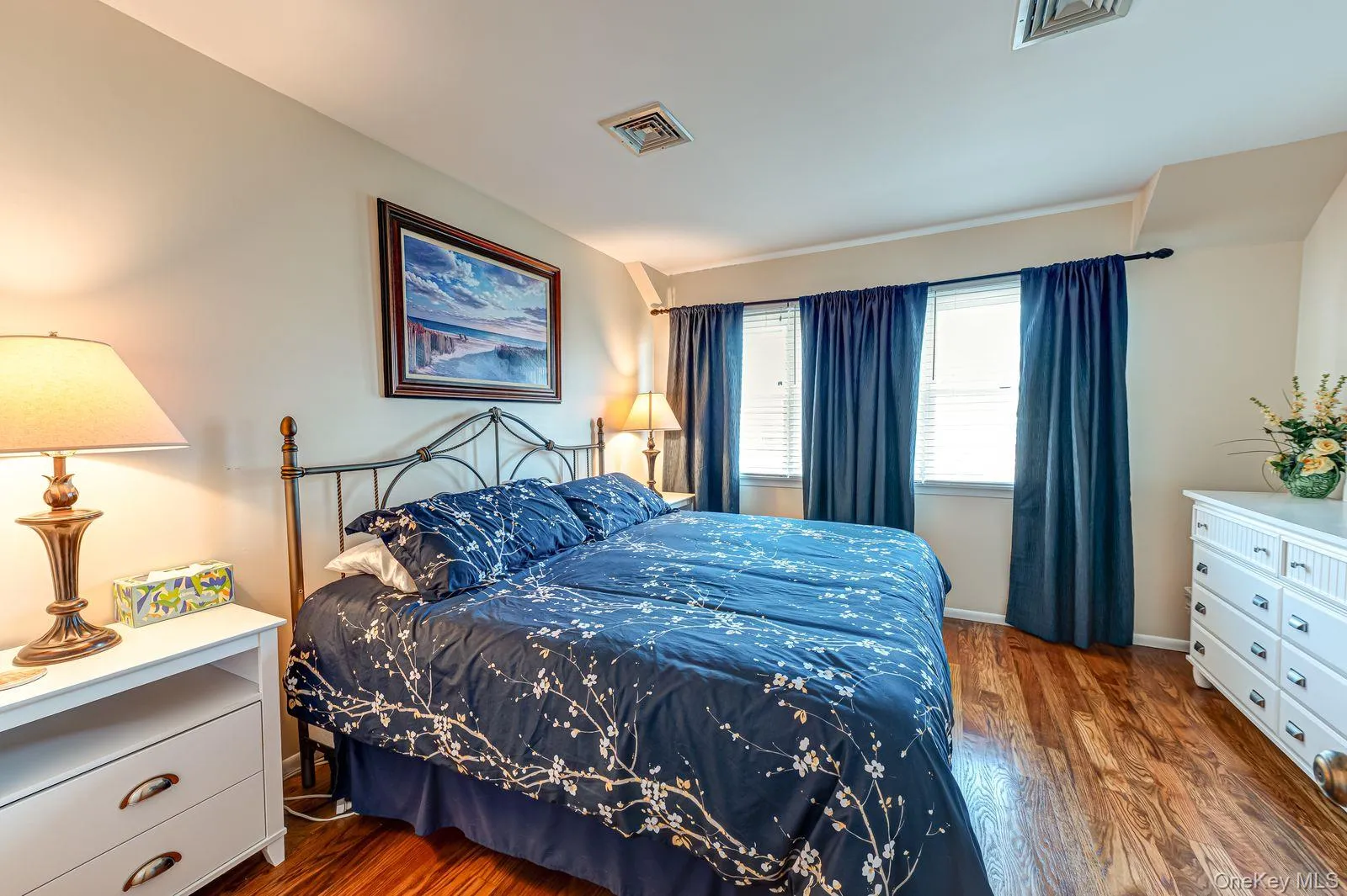 49 Canoe Place Road, Southampton, NY, 1 Bedroom Bedrooms, 4 Rooms Rooms,1 BathroomBathrooms,Residential Lease,For Rent,Canoe Place,0,979877 49 Canoe Place Road, Southampton, NY, 1 Bedroom Bedrooms, 4 Rooms Rooms,1 BathroomBathrooms,Residential Lease,For Rent,Canoe Place,0,979877