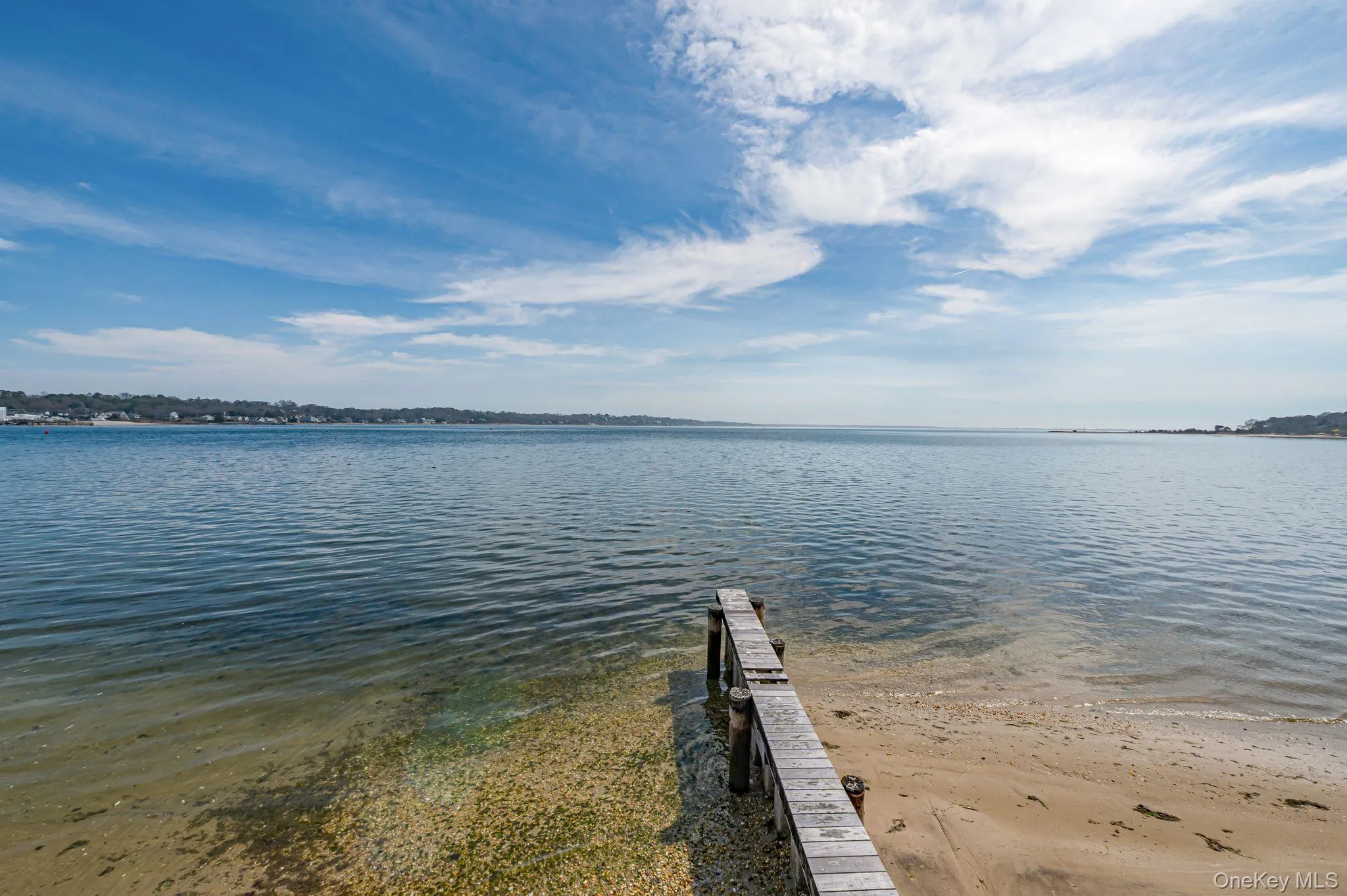 49 Canoe Place Road, Southampton, NY, 1 Bedroom Bedrooms, 4 Rooms Rooms,1 BathroomBathrooms,Residential Lease,For Rent,Canoe Place,0,979877 49 Canoe Place Road, Southampton, NY, 1 Bedroom Bedrooms, 4 Rooms Rooms,1 BathroomBathrooms,Residential Lease,For Rent,Canoe Place,0,979877