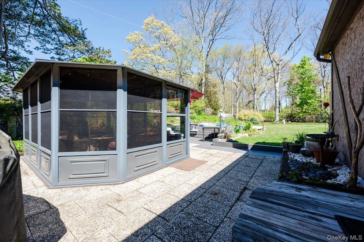 33 Lakeland Street, Islip, NY, 3 Bedrooms Bedrooms, 7 Rooms Rooms,1 BathroomBathrooms,Residential Sale,For Rent,Lakeland,0,979878 33 Lakeland Street, Islip, NY, 3 Bedrooms Bedrooms, 7 Rooms Rooms,1 BathroomBathrooms,Residential Sale,For Rent,Lakeland,0,979878