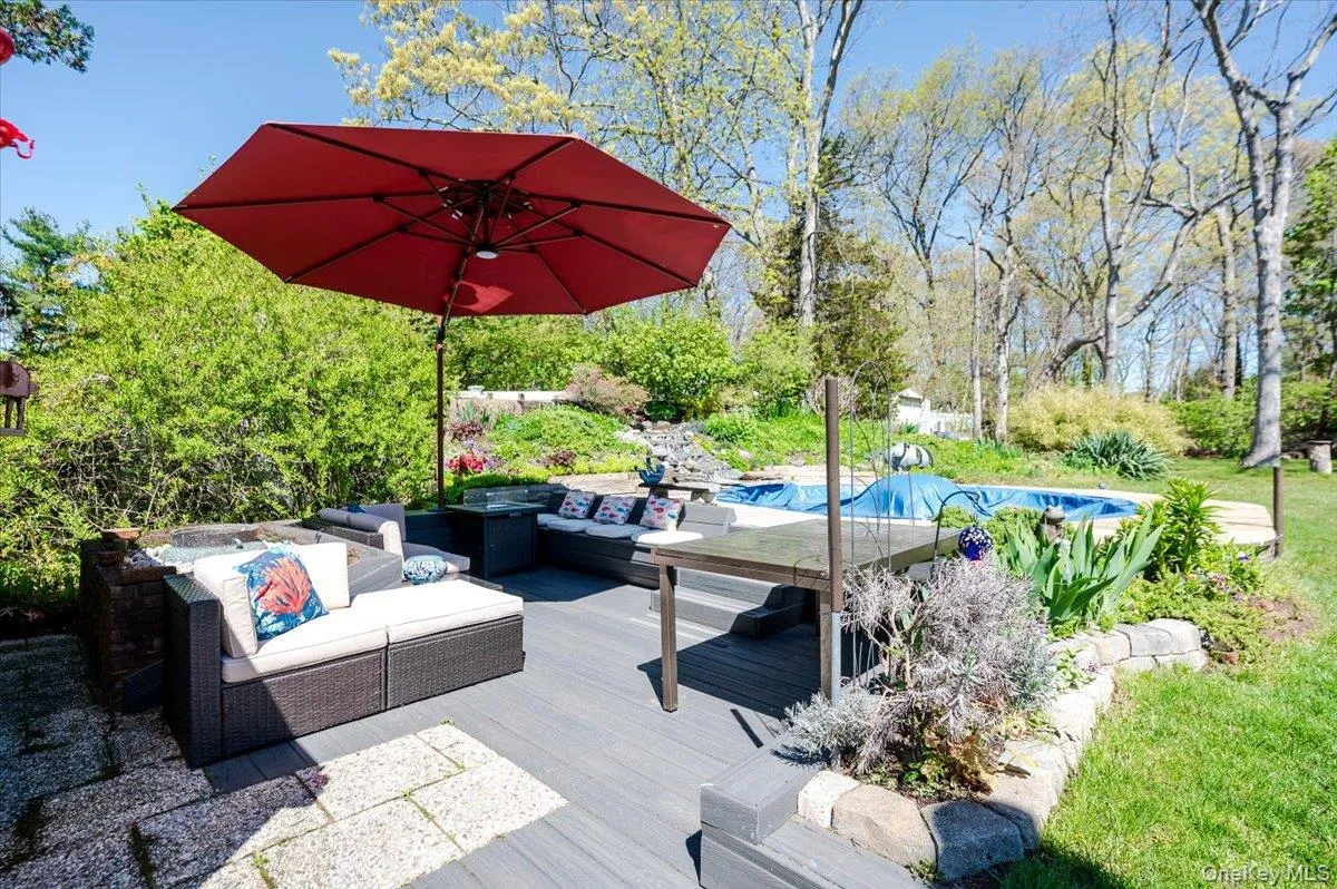 33 Lakeland Street, Islip, NY, 3 Bedrooms Bedrooms, 7 Rooms Rooms,1 BathroomBathrooms,Residential Sale,For Rent,Lakeland,0,979878 33 Lakeland Street, Islip, NY, 3 Bedrooms Bedrooms, 7 Rooms Rooms,1 BathroomBathrooms,Residential Sale,For Rent,Lakeland,0,979878