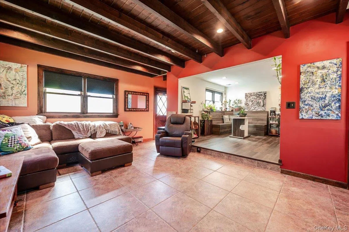 33 Lakeland Street, Islip, NY, 3 Bedrooms Bedrooms, 7 Rooms Rooms,1 BathroomBathrooms,Residential Sale,For Rent,Lakeland,0,979878 33 Lakeland Street, Islip, NY, 3 Bedrooms Bedrooms, 7 Rooms Rooms,1 BathroomBathrooms,Residential Sale,For Rent,Lakeland,0,979878
