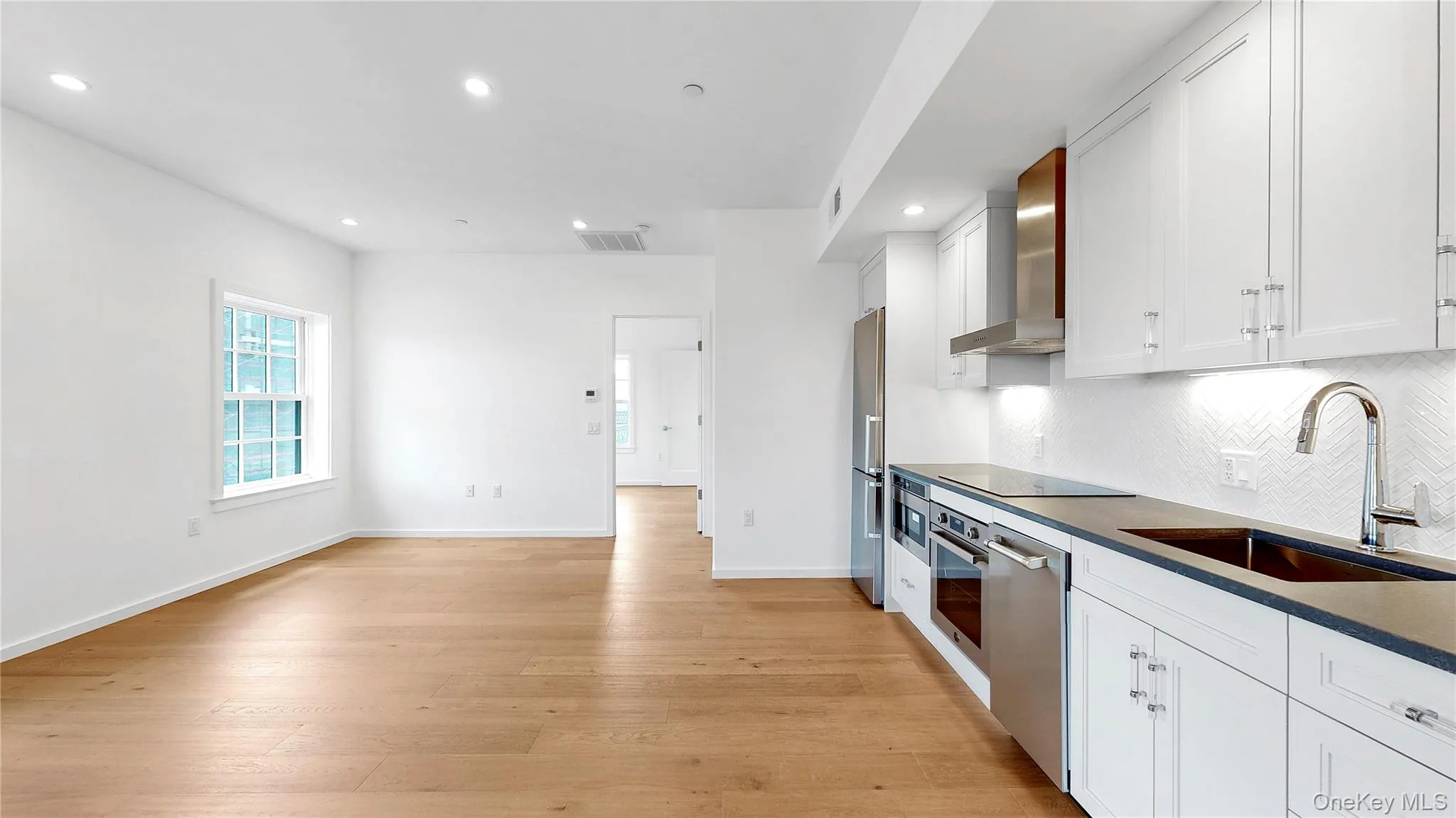 16 Main Street, Rye City, NY, 1 Bedroom Bedrooms, 2 Rooms Rooms,1 BathroomBathrooms,Residential Lease,For Rent,Main,0,979880 16 Main Street, Rye City, NY, 1 Bedroom Bedrooms, 2 Rooms Rooms,1 BathroomBathrooms,Residential Lease,For Rent,Main,0,979880