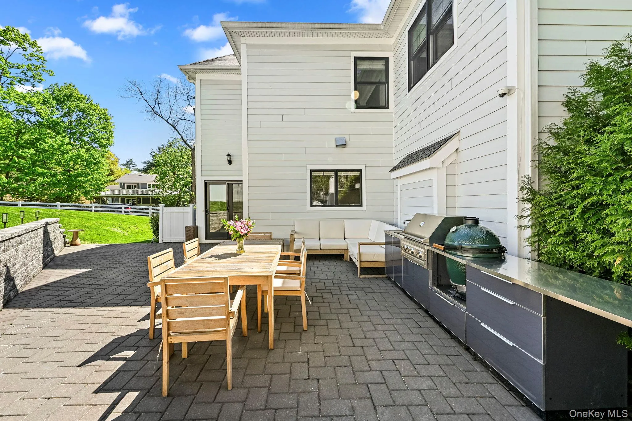 407 Wilmot Road, New Rochelle, NY, 5 Bedrooms Bedrooms, 10 Rooms Rooms,4 BathroomsBathrooms,Residential,For Rent,Wilmot,0,979881 407 Wilmot Road, New Rochelle, NY, 5 Bedrooms Bedrooms, 10 Rooms Rooms,4 BathroomsBathrooms,Residential,For Rent,Wilmot,0,979881