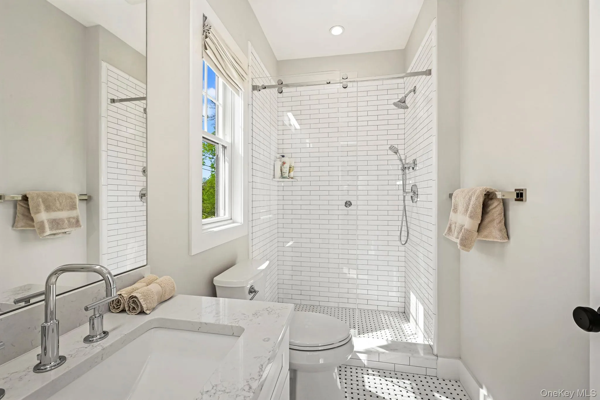 407 Wilmot Road, New Rochelle, NY, 5 Bedrooms Bedrooms, 10 Rooms Rooms,4 BathroomsBathrooms,Residential,For Rent,Wilmot,0,979881 407 Wilmot Road, New Rochelle, NY, 5 Bedrooms Bedrooms, 10 Rooms Rooms,4 BathroomsBathrooms,Residential,For Rent,Wilmot,0,979881