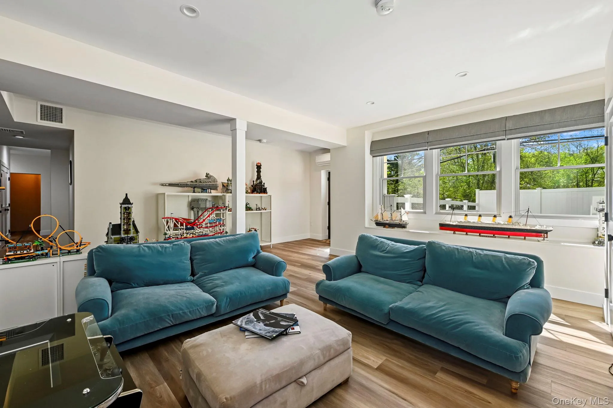 407 Wilmot Road, New Rochelle, NY, 5 Bedrooms Bedrooms, 10 Rooms Rooms,4 BathroomsBathrooms,Residential,For Rent,Wilmot,0,979881 407 Wilmot Road, New Rochelle, NY, 5 Bedrooms Bedrooms, 10 Rooms Rooms,4 BathroomsBathrooms,Residential,For Rent,Wilmot,0,979881