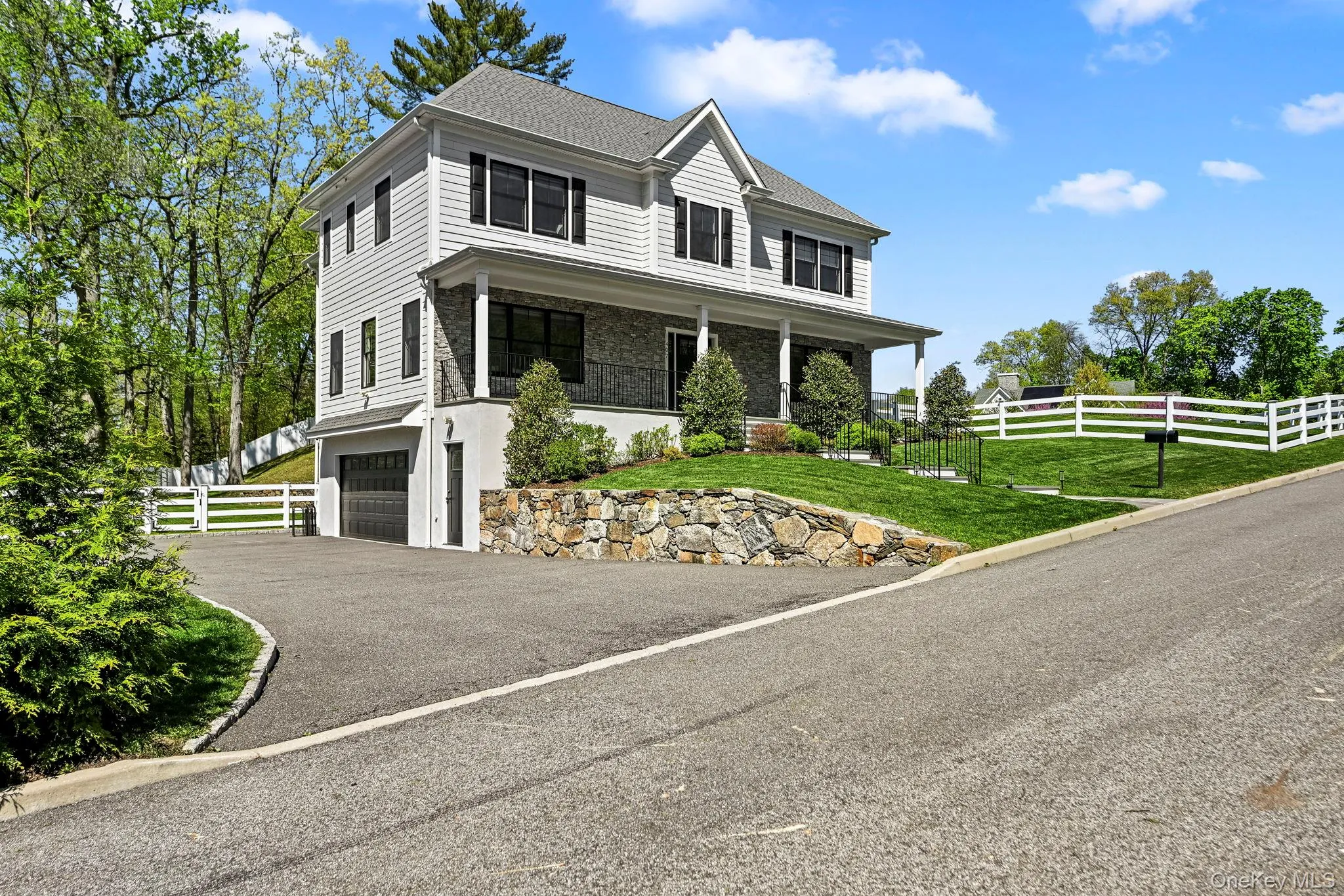 407 Wilmot Road, New Rochelle, NY, 5 Bedrooms Bedrooms, 10 Rooms Rooms,4 BathroomsBathrooms,Residential,For Rent,Wilmot,0,979881 407 Wilmot Road, New Rochelle, NY, 5 Bedrooms Bedrooms, 10 Rooms Rooms,4 BathroomsBathrooms,Residential,For Rent,Wilmot,0,979881