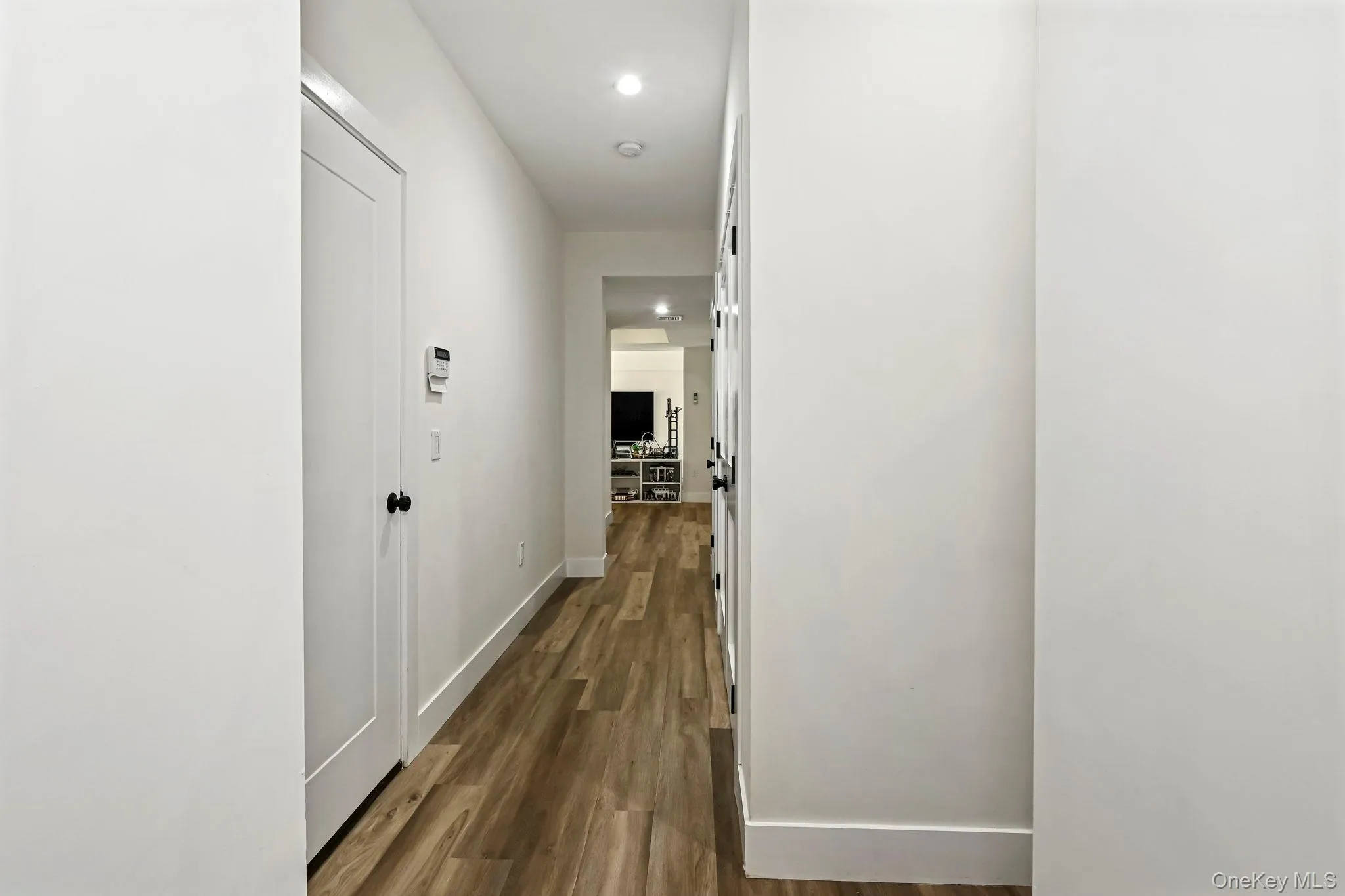 407 Wilmot Road, New Rochelle, NY, 5 Bedrooms Bedrooms, 10 Rooms Rooms,4 BathroomsBathrooms,Residential,For Rent,Wilmot,0,979881 407 Wilmot Road, New Rochelle, NY, 5 Bedrooms Bedrooms, 10 Rooms Rooms,4 BathroomsBathrooms,Residential,For Rent,Wilmot,0,979881