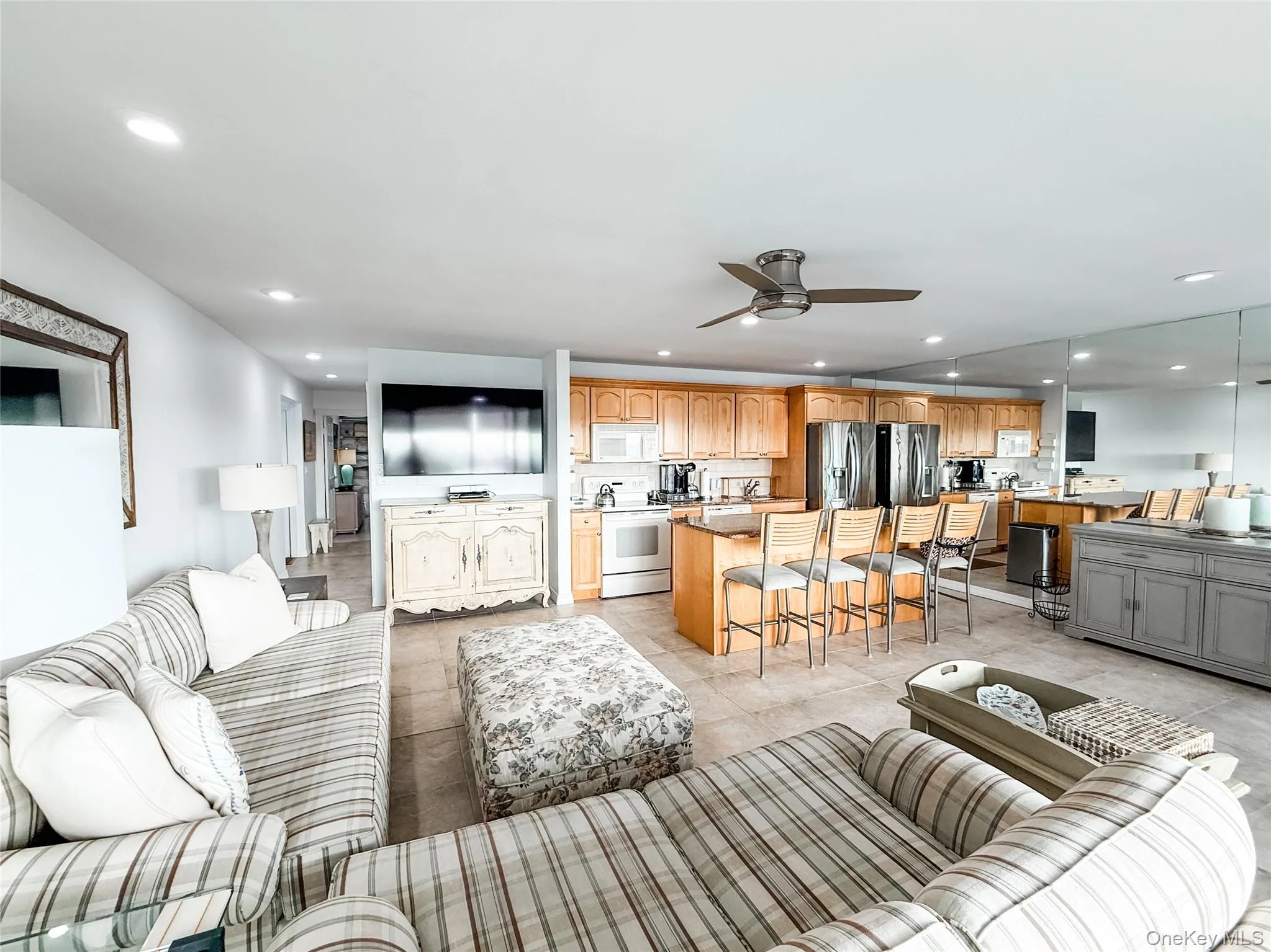 261 Dune Road, Southampton, NY, 2 Bedrooms Bedrooms, 3 Rooms Rooms,2 BathroomsBathrooms,Residential Lease,For Rent,Dune Road,0,979899 261 Dune Road, Southampton, NY, 2 Bedrooms Bedrooms, 3 Rooms Rooms,2 BathroomsBathrooms,Residential Lease,For Rent,Dune Road,0,979899