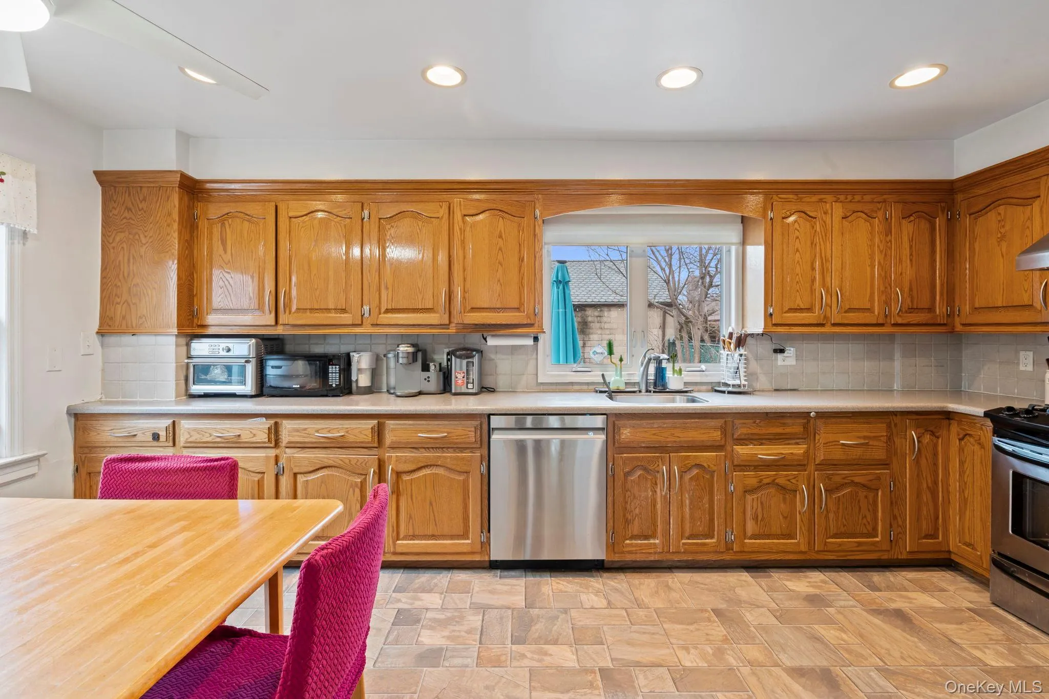14-28 156th Street, New York, NY, 3 Bedrooms Bedrooms, 8 Rooms Rooms,2 BathroomsBathrooms,Residential Lease,For Rent,156th,0,979903 14-28 156th Street, New York, NY, 3 Bedrooms Bedrooms, 8 Rooms Rooms,2 BathroomsBathrooms,Residential Lease,For Rent,156th,0,979903