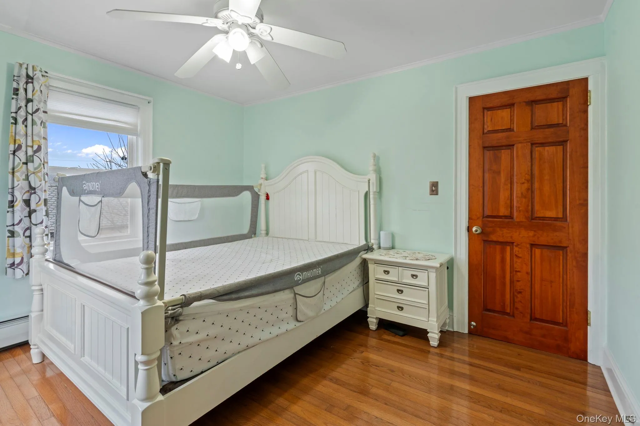 14-28 156th Street, New York, NY, 3 Bedrooms Bedrooms, 8 Rooms Rooms,2 BathroomsBathrooms,Residential Lease,For Rent,156th,0,979903 14-28 156th Street, New York, NY, 3 Bedrooms Bedrooms, 8 Rooms Rooms,2 BathroomsBathrooms,Residential Lease,For Rent,156th,0,979903