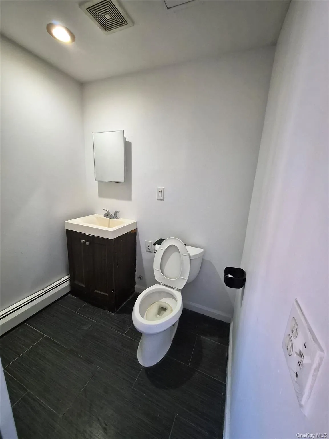 72-63 Kissena Boulevard, New York, NY, ,Commercial Lease,For Rent,Kissena,0,979914 72-63 Kissena Boulevard, New York, NY, ,Commercial Lease,For Rent,Kissena,0,979914