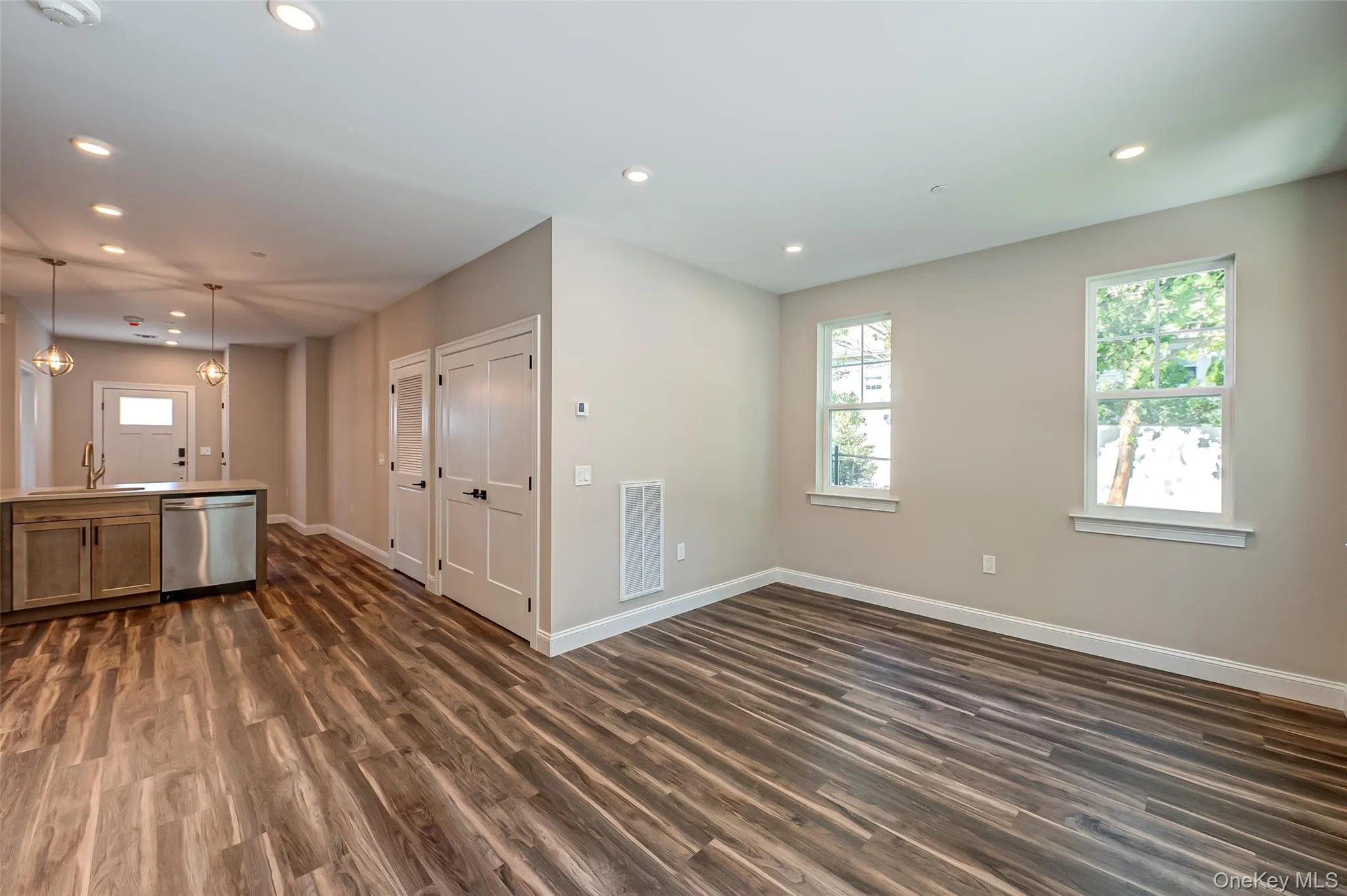 1 Conklin Street, Oyster Bay, NY, 2 Bedrooms Bedrooms, 5 Rooms Rooms,2 BathroomsBathrooms,Residential Lease,For Rent,Conklin,0,979924 1 Conklin Street, Oyster Bay, NY, 2 Bedrooms Bedrooms, 5 Rooms Rooms,2 BathroomsBathrooms,Residential Lease,For Rent,Conklin,0,979924