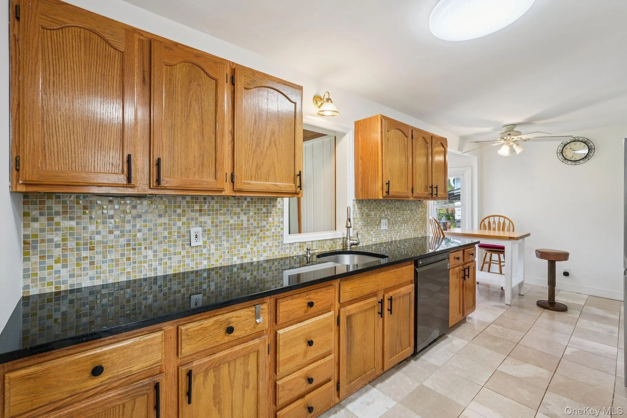 254 Congers Road, Clarkstown, NY, 5 Bedrooms Bedrooms, 9 Rooms Rooms,3 BathroomsBathrooms,Residential,For Rent,Congers,0,KEY979932 254 Congers Road, Clarkstown, NY, 5 Bedrooms Bedrooms, 9 Rooms Rooms,3 BathroomsBathrooms,Residential,For Rent,Congers,0,KEY979932
