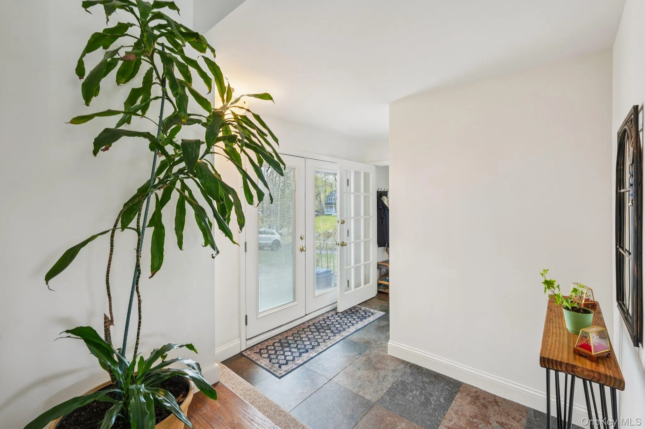 254 Congers Road, Clarkstown, NY, 5 Bedrooms Bedrooms, 9 Rooms Rooms,3 BathroomsBathrooms,Residential,For Rent,Congers,0,KEY979932 254 Congers Road, Clarkstown, NY, 5 Bedrooms Bedrooms, 9 Rooms Rooms,3 BathroomsBathrooms,Residential,For Rent,Congers,0,KEY979932