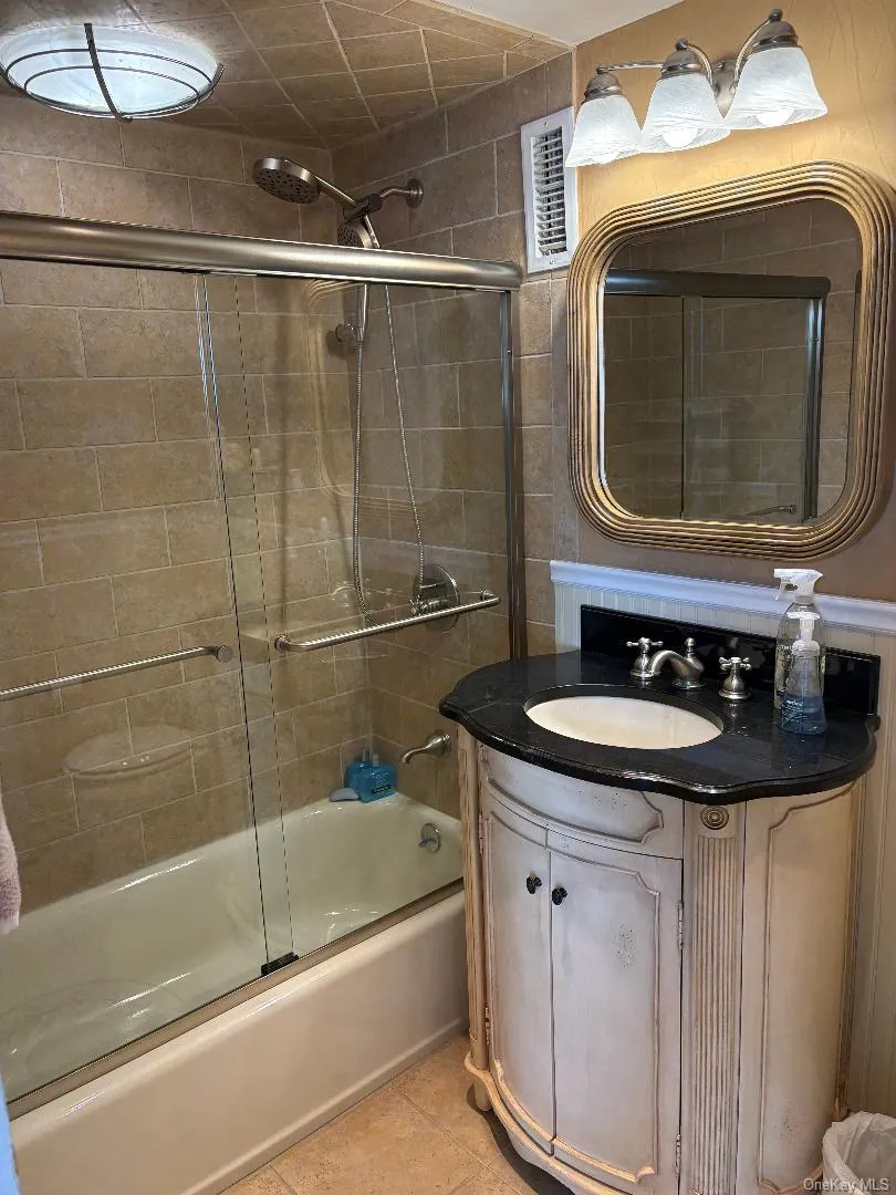 750 West Broadway, Long Beach, NY, 2 Bedrooms Bedrooms, 5 Rooms Rooms,3 BathroomsBathrooms,Residential Lease,For Rent,West Broadway,0,979933 750 West Broadway, Long Beach, NY, 2 Bedrooms Bedrooms, 5 Rooms Rooms,3 BathroomsBathrooms,Residential Lease,For Rent,West Broadway,0,979933