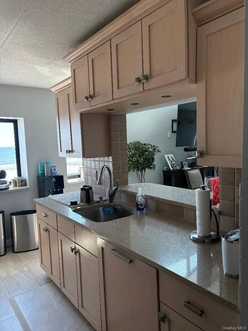 750 West Broadway, Long Beach, NY, 2 Bedrooms Bedrooms, 5 Rooms Rooms,3 BathroomsBathrooms,Residential Lease,For Rent,West Broadway,0,979933 750 West Broadway, Long Beach, NY, 2 Bedrooms Bedrooms, 5 Rooms Rooms,3 BathroomsBathrooms,Residential Lease,For Rent,West Broadway,0,979933