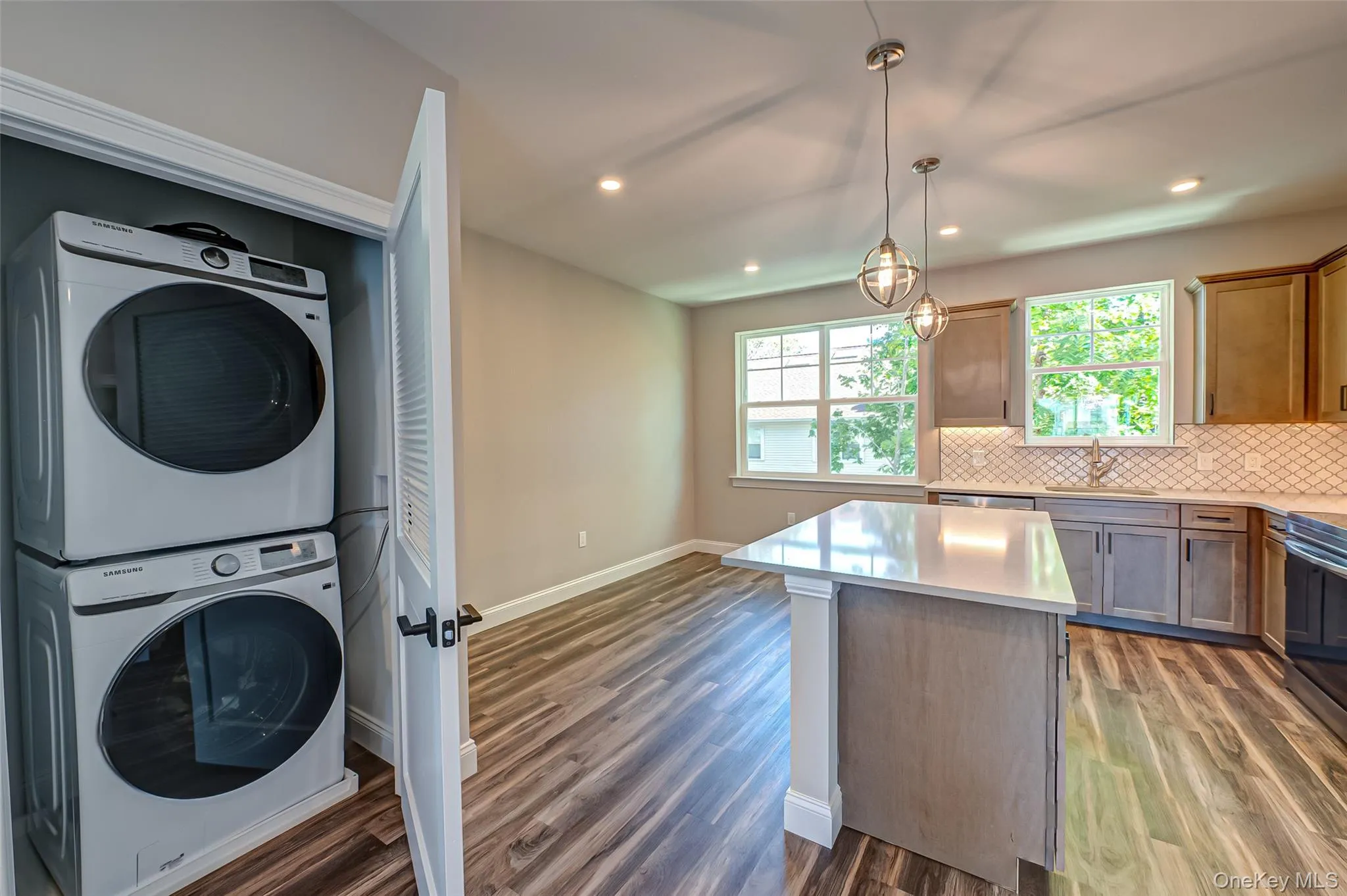 1 Conklin Street, Oyster Bay, NY, 2 Bedrooms Bedrooms, 5 Rooms Rooms,2 BathroomsBathrooms,Residential Lease,For Rent,Conklin,0,979938 1 Conklin Street, Oyster Bay, NY, 2 Bedrooms Bedrooms, 5 Rooms Rooms,2 BathroomsBathrooms,Residential Lease,For Rent,Conklin,0,979938