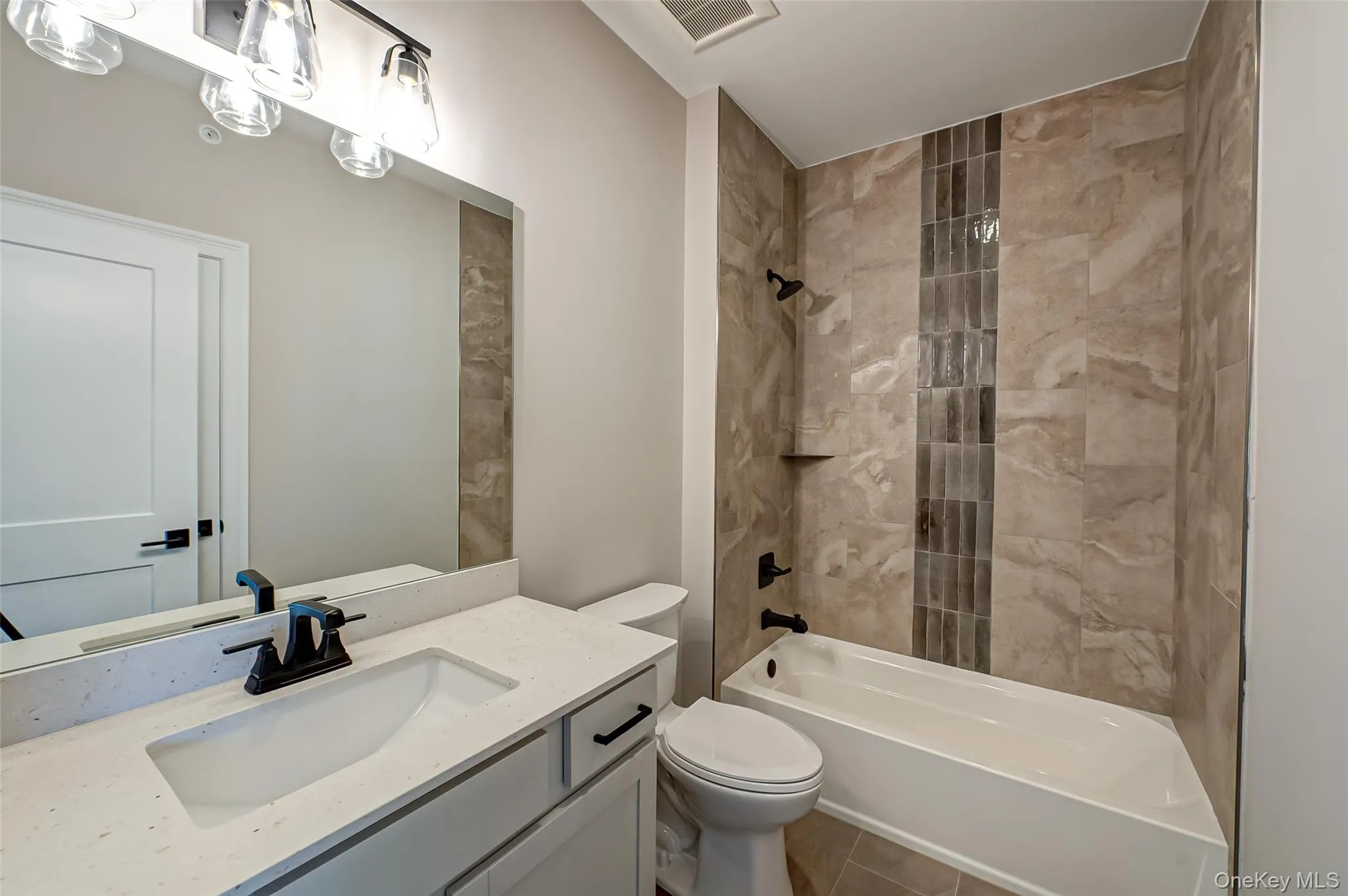 1 Conklin Street, Oyster Bay, NY, 2 Bedrooms Bedrooms, 5 Rooms Rooms,2 BathroomsBathrooms,Residential Lease,For Rent,Conklin,0,979938 1 Conklin Street, Oyster Bay, NY, 2 Bedrooms Bedrooms, 5 Rooms Rooms,2 BathroomsBathrooms,Residential Lease,For Rent,Conklin,0,979938