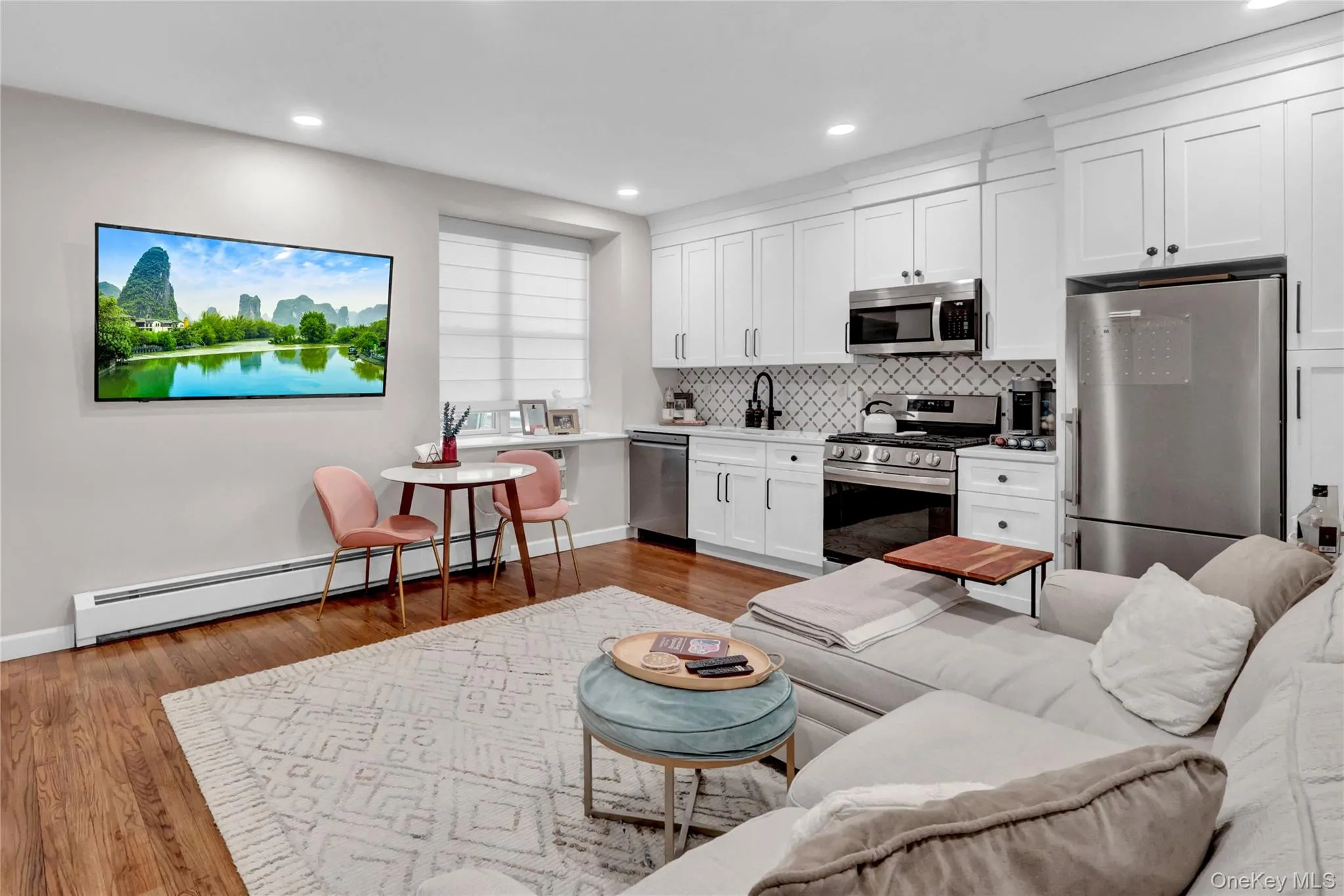 25 Broadway, Long Beach, NY, 1 Bedroom Bedrooms, 3 Rooms Rooms,1 BathroomBathrooms,Residential Lease,For Rent,Broadway,0,979944 25 Broadway, Long Beach, NY, 1 Bedroom Bedrooms, 3 Rooms Rooms,1 BathroomBathrooms,Residential Lease,For Rent,Broadway,0,979944