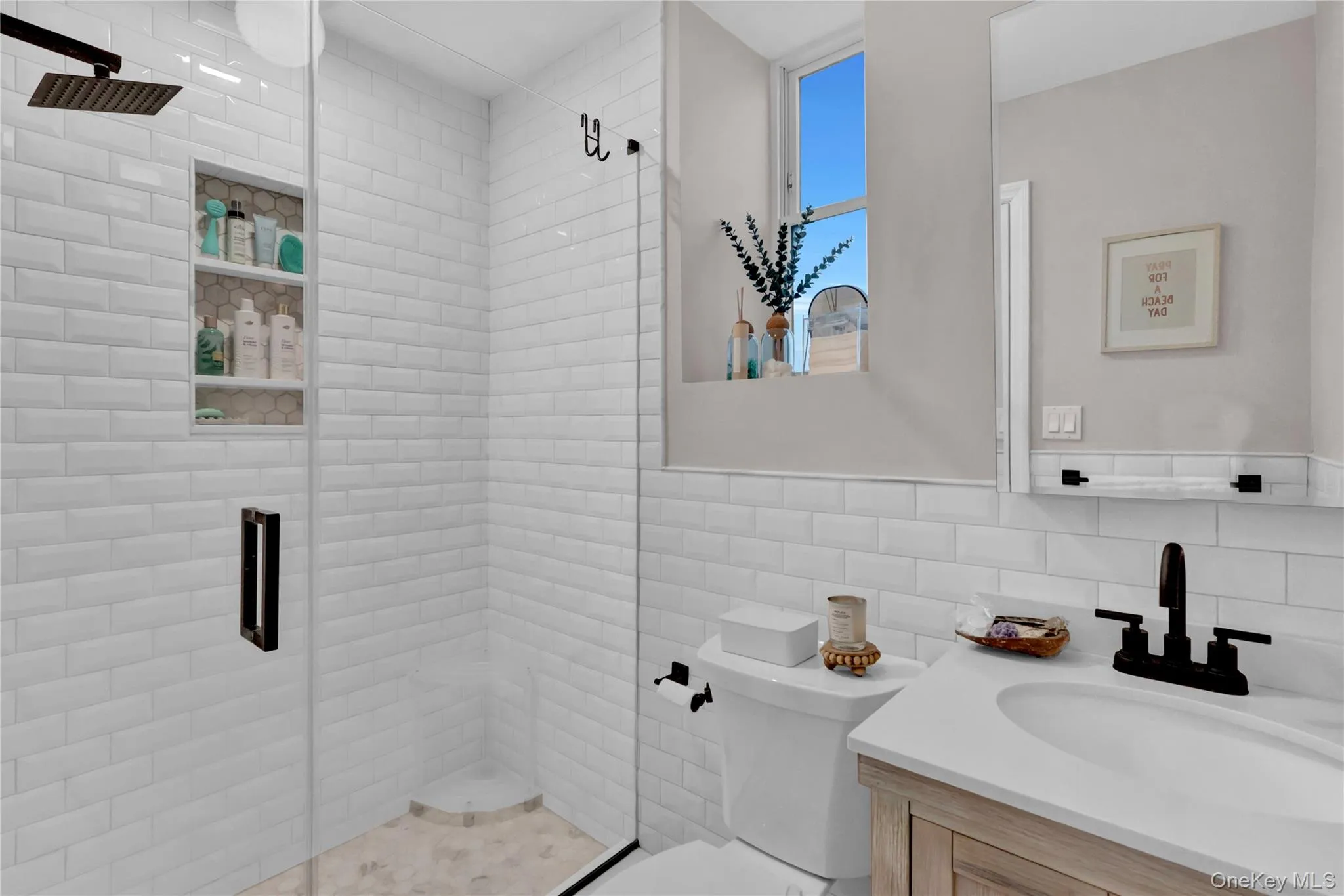 25 Broadway, Long Beach, NY, 1 Bedroom Bedrooms, 3 Rooms Rooms,1 BathroomBathrooms,Residential Lease,For Rent,Broadway,0,979944 25 Broadway, Long Beach, NY, 1 Bedroom Bedrooms, 3 Rooms Rooms,1 BathroomBathrooms,Residential Lease,For Rent,Broadway,0,979944