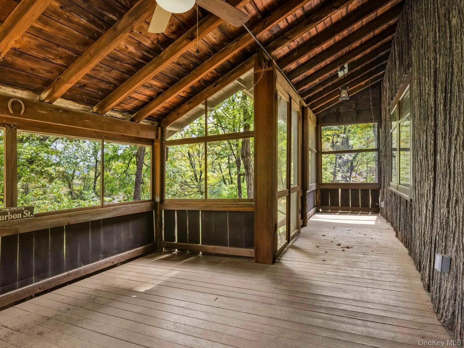 5 Riverby Lane, Esopus, NY, 4 Bedrooms Bedrooms, 11 Rooms Rooms,2 BathroomsBathrooms,Residential Lease,For Rent,Riverby,0,979946 5 Riverby Lane, Esopus, NY, 4 Bedrooms Bedrooms, 11 Rooms Rooms,2 BathroomsBathrooms,Residential Lease,For Rent,Riverby,0,979946