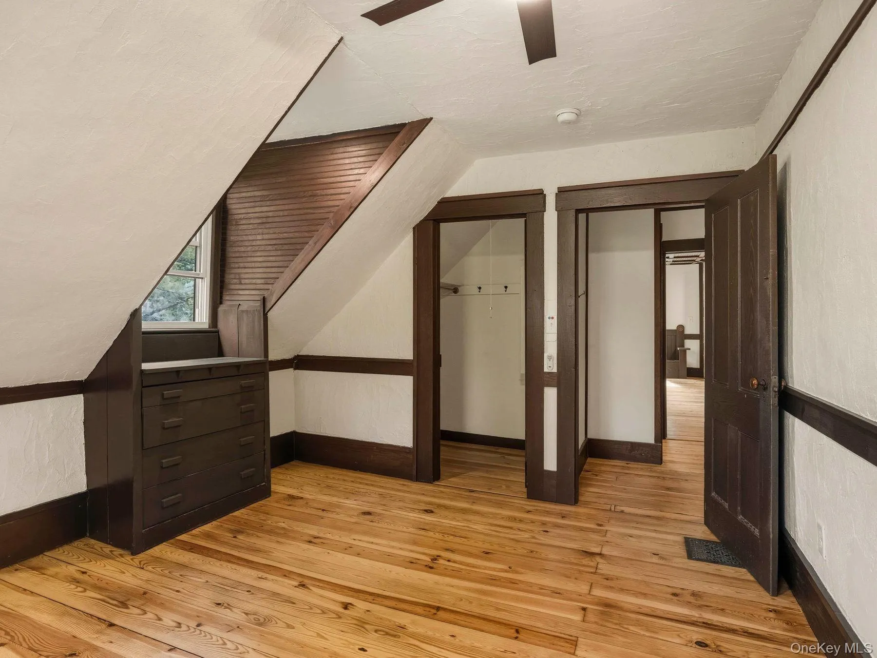 5 Riverby Lane, Esopus, NY, 4 Bedrooms Bedrooms, 11 Rooms Rooms,2 BathroomsBathrooms,Residential Lease,For Rent,Riverby,0,979946 5 Riverby Lane, Esopus, NY, 4 Bedrooms Bedrooms, 11 Rooms Rooms,2 BathroomsBathrooms,Residential Lease,For Rent,Riverby,0,979946