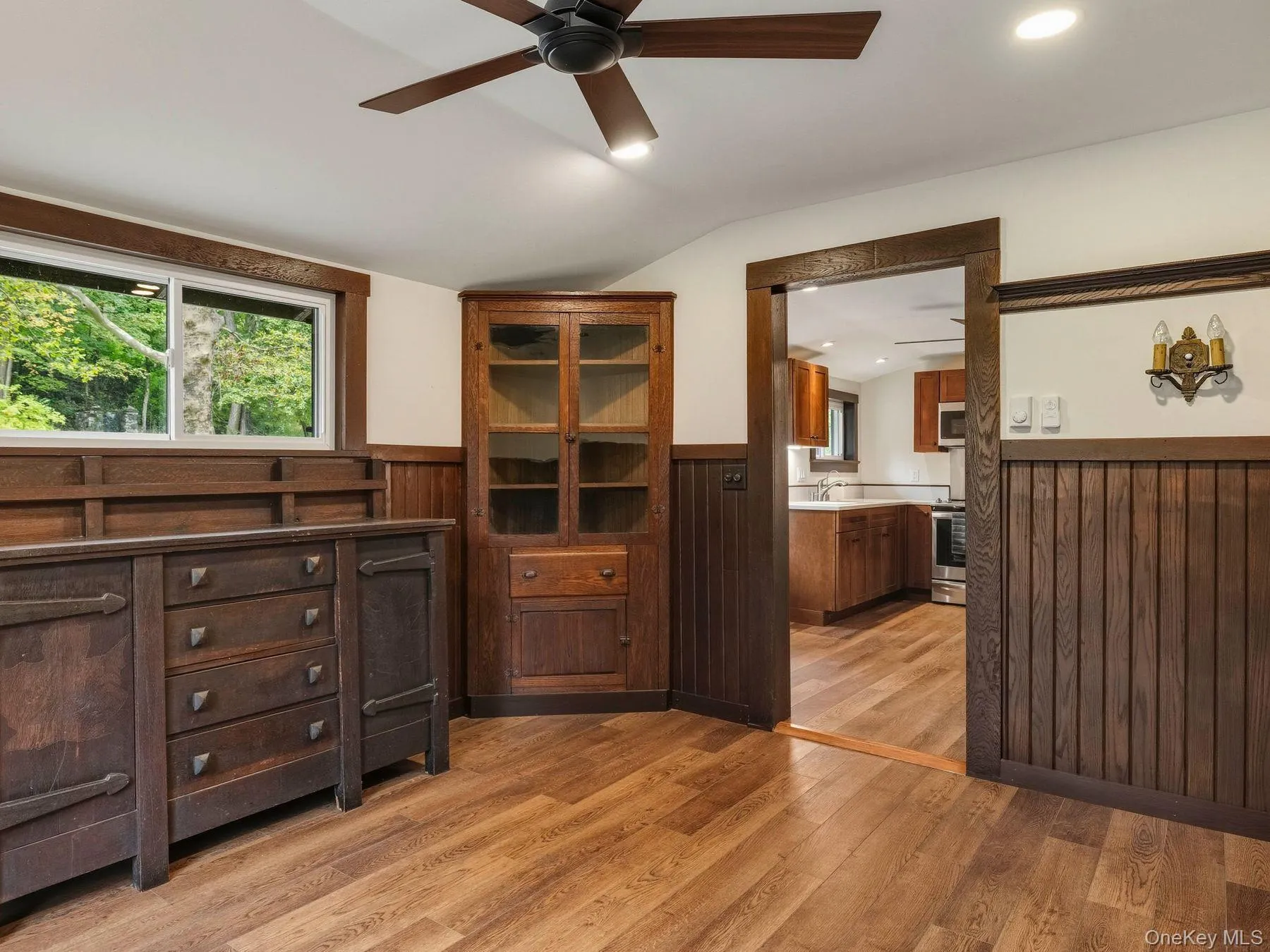 5 Riverby Lane, Esopus, NY, 4 Bedrooms Bedrooms, 11 Rooms Rooms,2 BathroomsBathrooms,Residential Lease,For Rent,Riverby,0,979946 5 Riverby Lane, Esopus, NY, 4 Bedrooms Bedrooms, 11 Rooms Rooms,2 BathroomsBathrooms,Residential Lease,For Rent,Riverby,0,979946