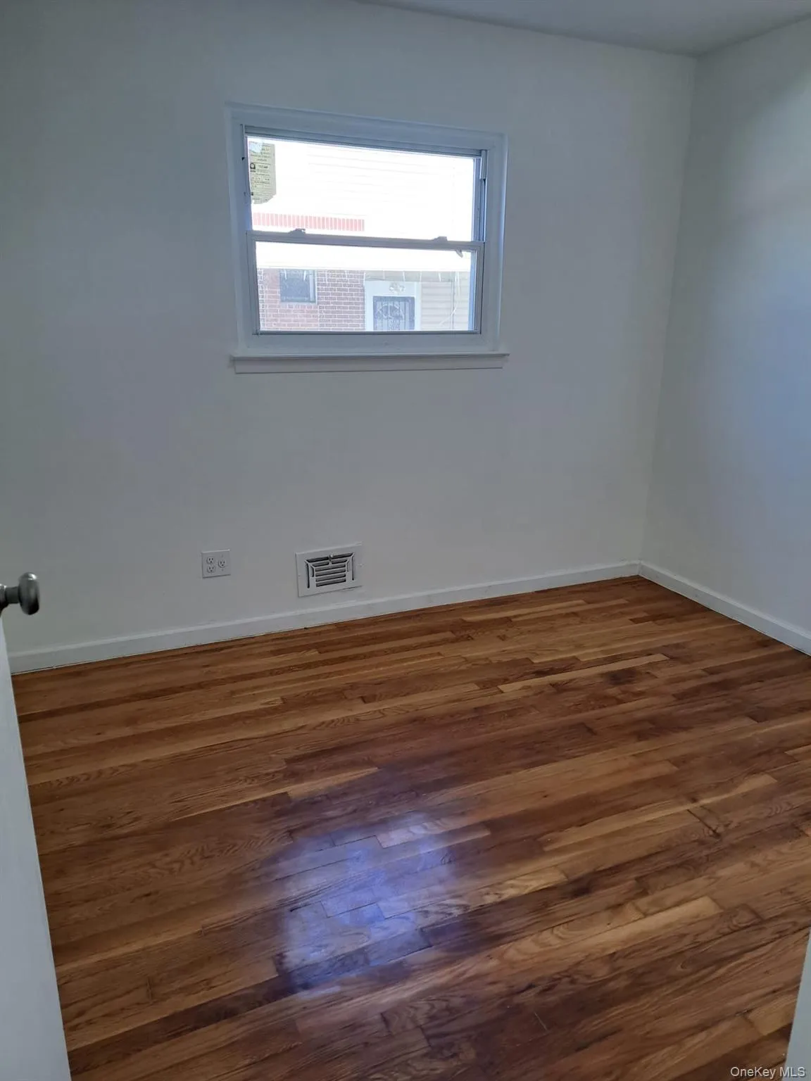 11530 Inwood Street, New York, NY, 3 Bedrooms Bedrooms, 3 Rooms Rooms,1 BathroomBathrooms,Residential Lease,For Rent,Inwood,0,979948 11530 Inwood Street, New York, NY, 3 Bedrooms Bedrooms, 3 Rooms Rooms,1 BathroomBathrooms,Residential Lease,For Rent,Inwood,0,979948