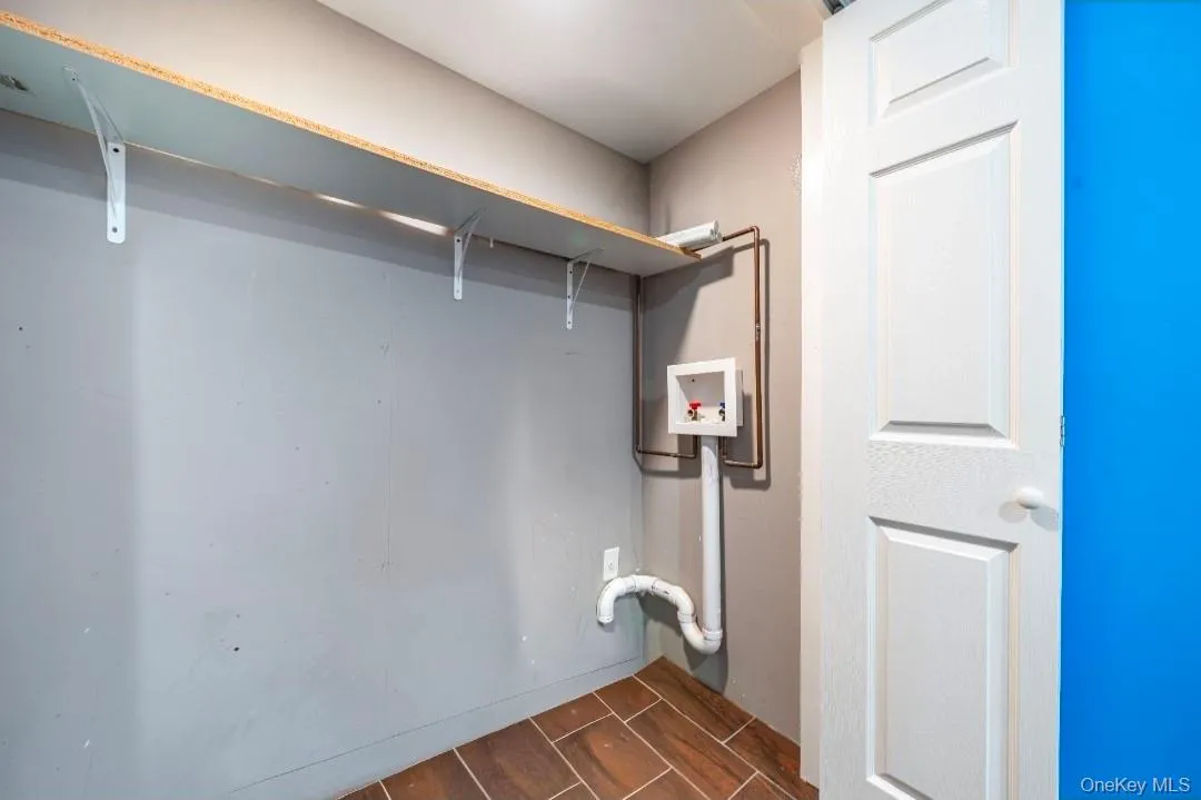 15 Ivy Road, Brookhaven, NY, 4 Bedrooms Bedrooms, 8 Rooms Rooms,2 BathroomsBathrooms,Residential Sale,For Rent,Ivy,0,979960 15 Ivy Road, Brookhaven, NY, 4 Bedrooms Bedrooms, 8 Rooms Rooms,2 BathroomsBathrooms,Residential Sale,For Rent,Ivy,0,979960