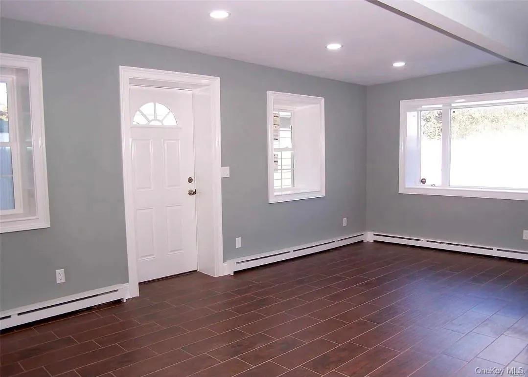 15 Ivy Road, Brookhaven, NY, 4 Bedrooms Bedrooms, 8 Rooms Rooms,2 BathroomsBathrooms,Residential Sale,For Rent,Ivy,0,979960 15 Ivy Road, Brookhaven, NY, 4 Bedrooms Bedrooms, 8 Rooms Rooms,2 BathroomsBathrooms,Residential Sale,For Rent,Ivy,0,979960