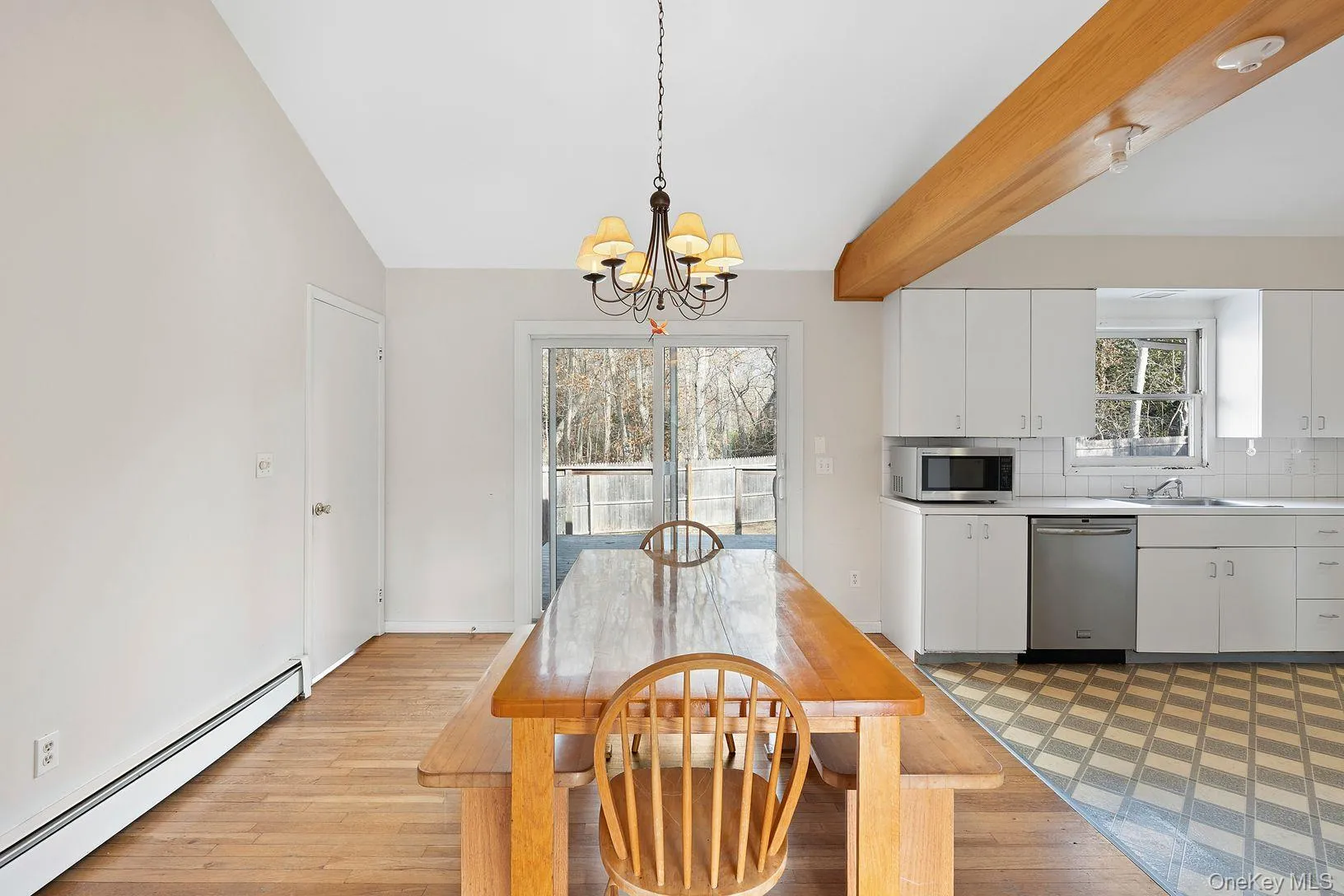 3 Chapel Lane, East Hampton, NY, 3 Bedrooms Bedrooms, 6 Rooms Rooms,3 BathroomsBathrooms,Residential,For Rent,Chapel,0,979963 3 Chapel Lane, East Hampton, NY, 3 Bedrooms Bedrooms, 6 Rooms Rooms,3 BathroomsBathrooms,Residential,For Rent,Chapel,0,979963