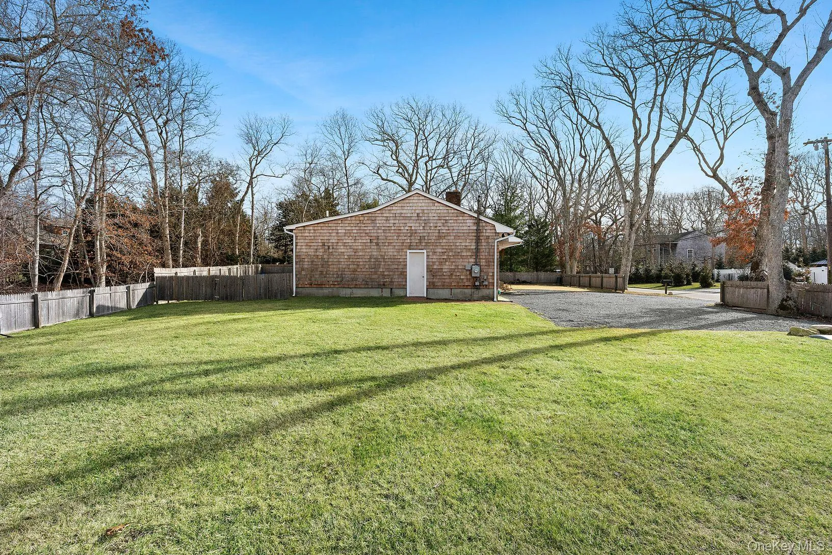 3 Chapel Lane, East Hampton, NY, 3 Bedrooms Bedrooms, 6 Rooms Rooms,3 BathroomsBathrooms,Residential,For Rent,Chapel,0,979963 3 Chapel Lane, East Hampton, NY, 3 Bedrooms Bedrooms, 6 Rooms Rooms,3 BathroomsBathrooms,Residential,For Rent,Chapel,0,979963