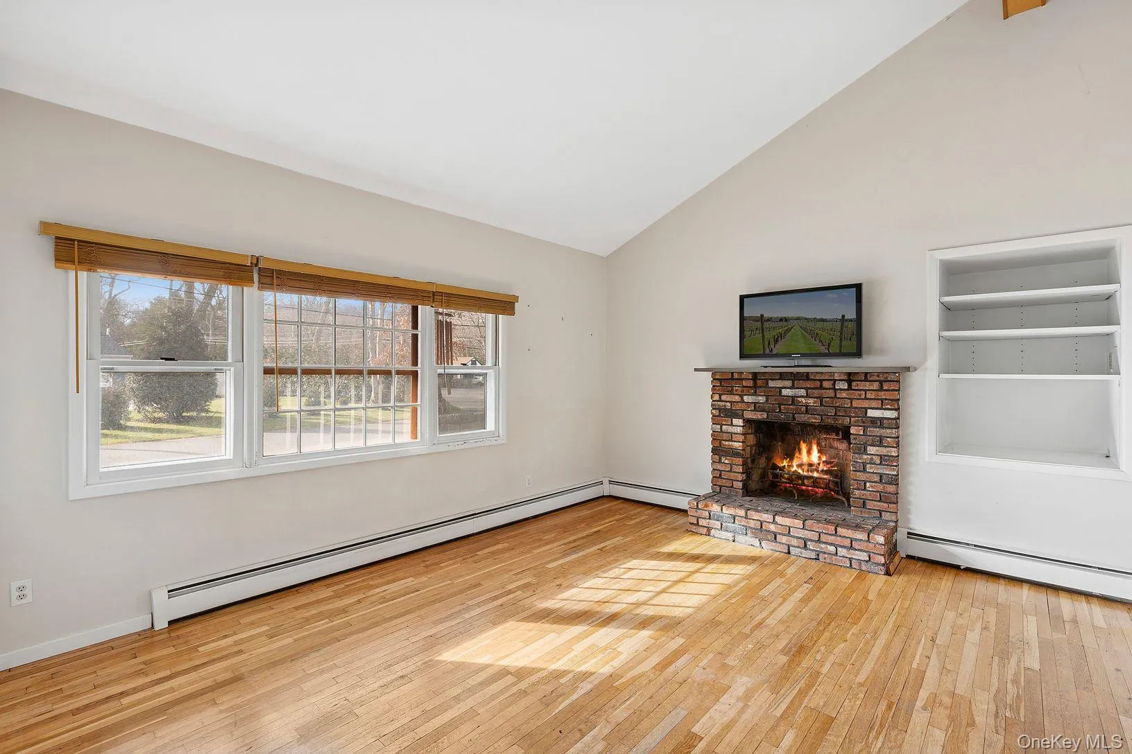 3 Chapel Lane, East Hampton, NY, 3 Bedrooms Bedrooms, 6 Rooms Rooms,3 BathroomsBathrooms,Residential,For Rent,Chapel,0,979963 3 Chapel Lane, East Hampton, NY, 3 Bedrooms Bedrooms, 6 Rooms Rooms,3 BathroomsBathrooms,Residential,For Rent,Chapel,0,979963