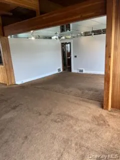 125 Hoffman Avenue, Babylon, NY, 3 Bedrooms Bedrooms, 7 Rooms Rooms,2 BathroomsBathrooms,Residential Lease,For Rent,Hoffman,0,979971 125 Hoffman Avenue, Babylon, NY, 3 Bedrooms Bedrooms, 7 Rooms Rooms,2 BathroomsBathrooms,Residential Lease,For Rent,Hoffman,0,979971