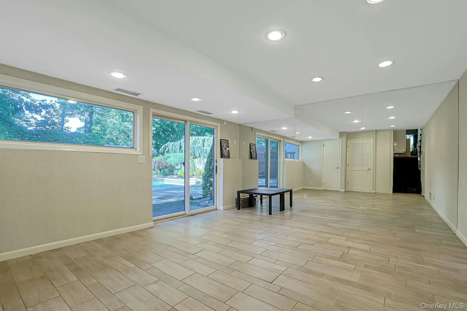18 Scott Drive, Clarkstown, NY, 4 Bedrooms Bedrooms, 7 Rooms Rooms,2 BathroomsBathrooms,Residential,For Rent,Scott,0,979978 18 Scott Drive, Clarkstown, NY, 4 Bedrooms Bedrooms, 7 Rooms Rooms,2 BathroomsBathrooms,Residential,For Rent,Scott,0,979978
