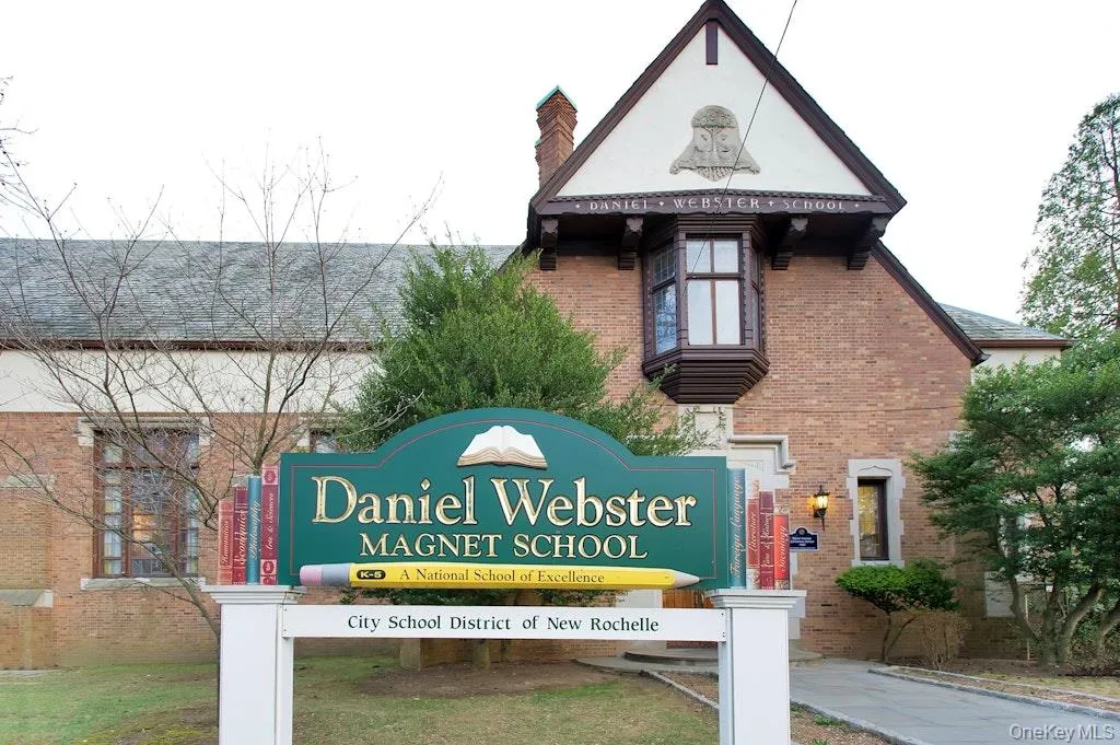 The Daniel Webster Magnet Elementary School...two blocks from your door The Daniel Webster Magnet Elementary School...two blocks from your door